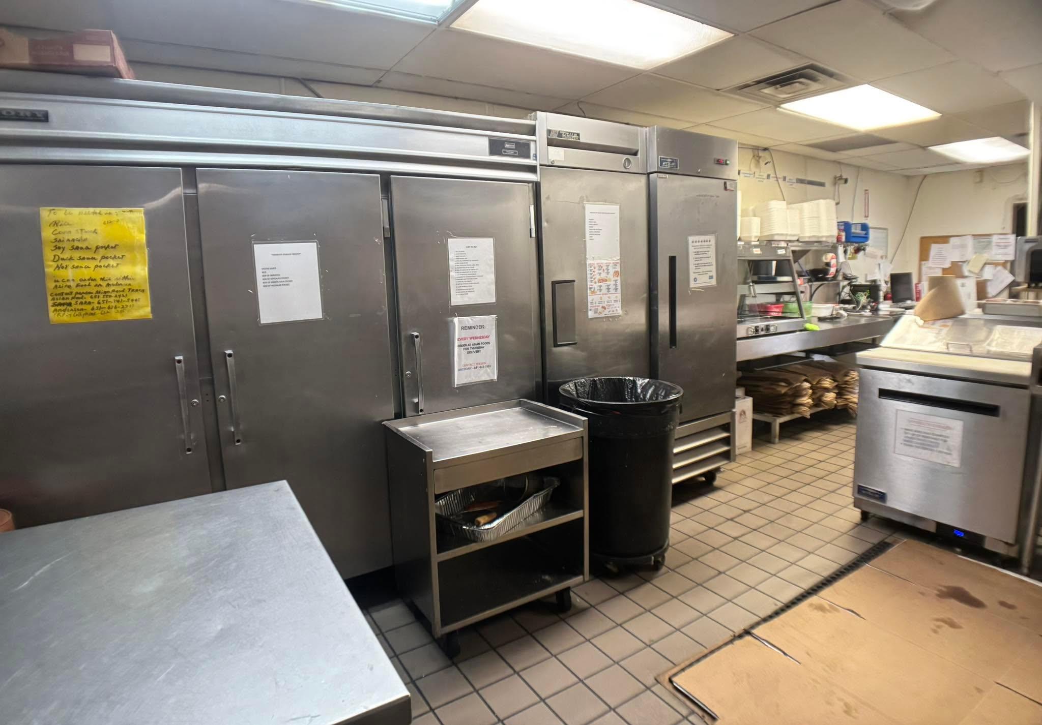 View of Commercial Sale at 1143 Payne Avenue, Saint Paul MN 55130, Saint Paul (4 of 15) - Mike Wilen | Minnesota Team Real Estate
