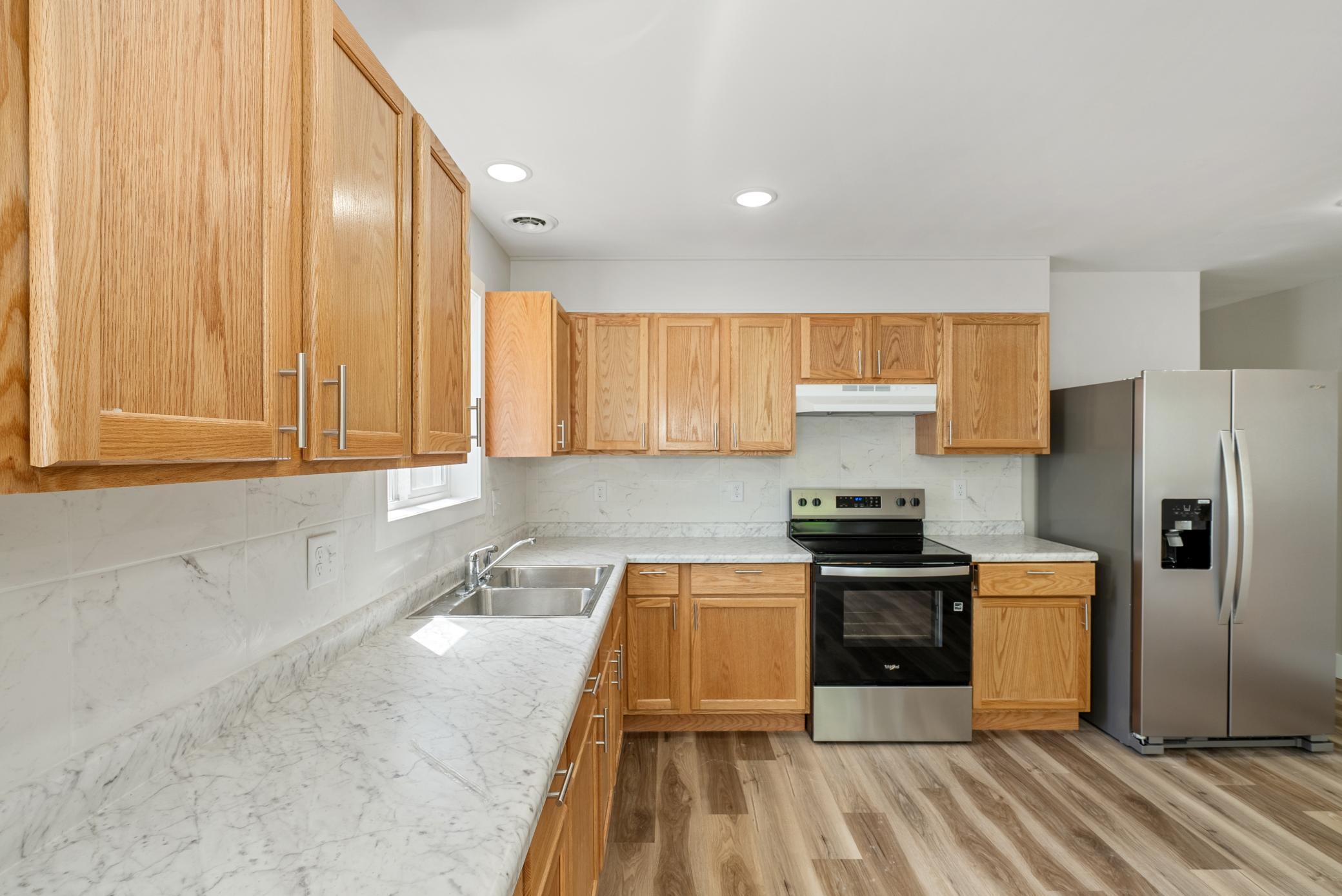 View of Residential Income at 132 York Avenue, Saint Paul MN 55117, Saint Paul (9 of 30) - Mike Wilen | Minnesota Team Real Estate