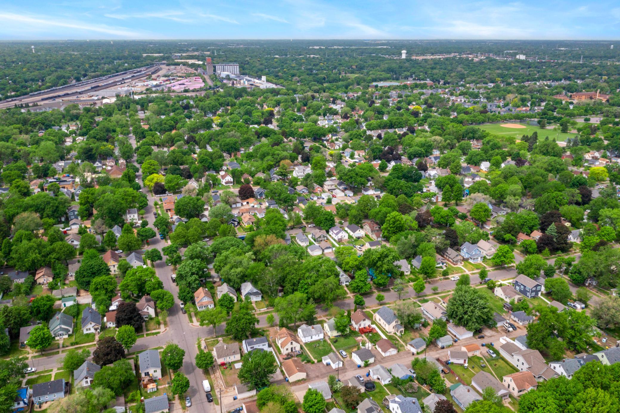 View of Residential at 4735 Aldrich Avenue, Minneapolis MN 55430, Minneapolis (4 of 50) - Mike Wilen | Minnesota Team Real Estate