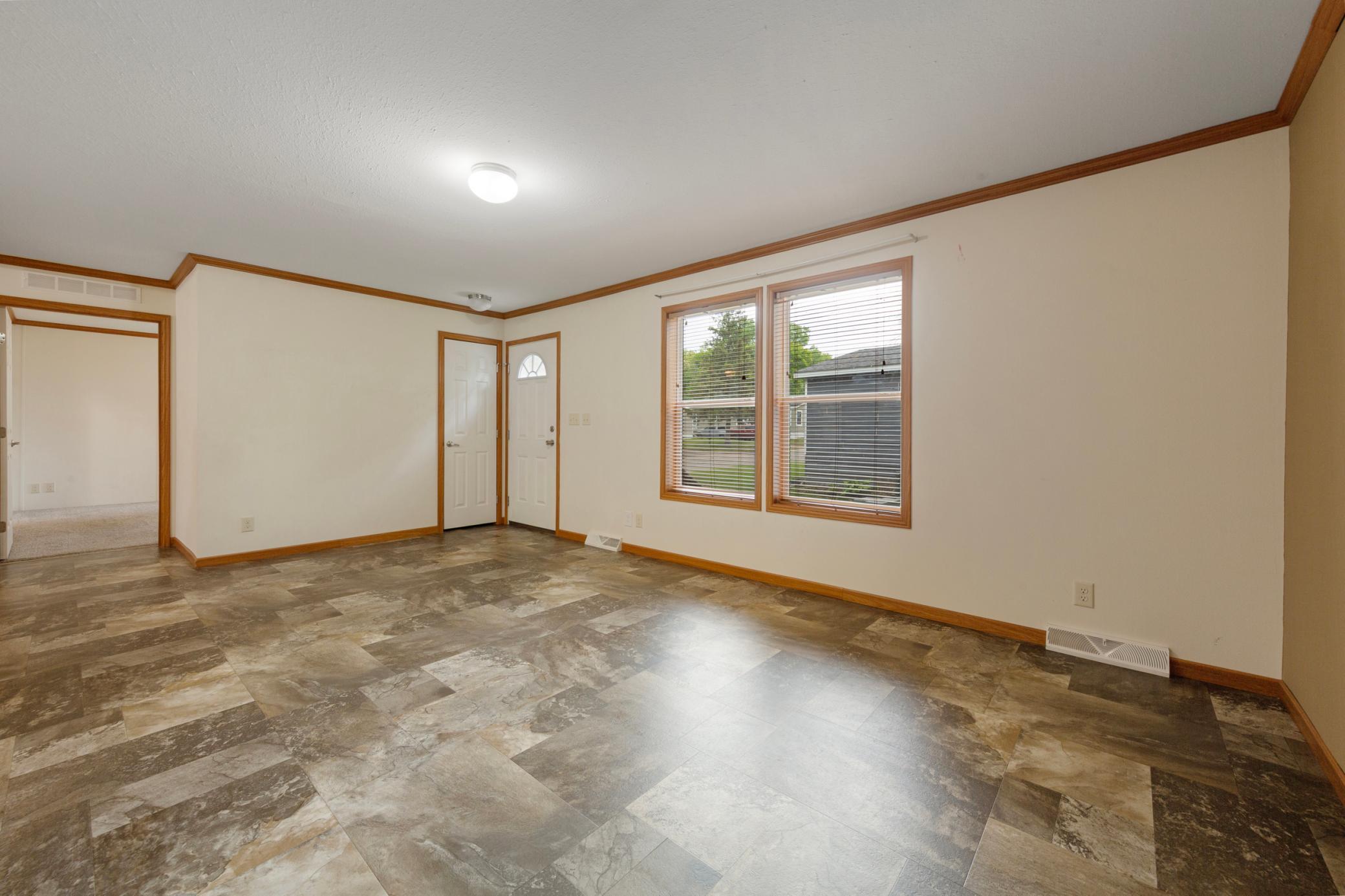 View of Residential at 12270 Geneva Way, Apple Valley MN 55124, Apple Valley (4 of 26) - Mike Wilen | Minnesota Team Real Estate