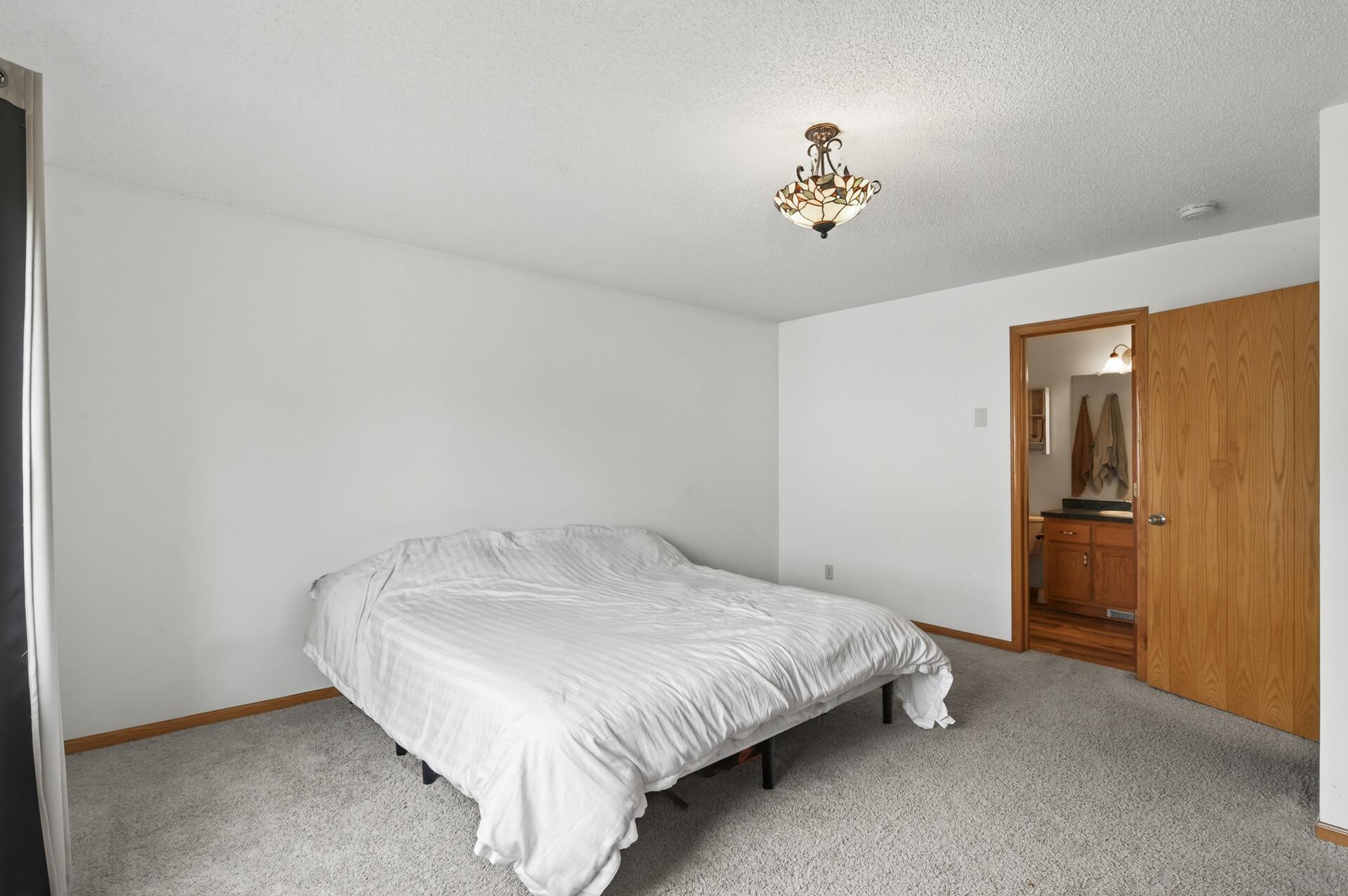 View of Residential at 10035 Fallgold Parkway, Brooklyn Park MN 55443, Brooklyn Park (15 of 33) - Mike Wilen | Minnesota Team Real Estate