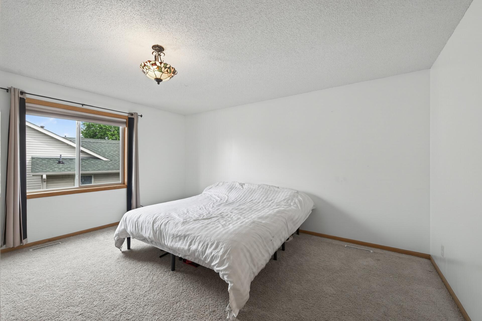 View of Residential at 10035 Fallgold Parkway, Brooklyn Park MN 55443, Brooklyn Park (14 of 33) - Mike Wilen | Minnesota Team Real Estate