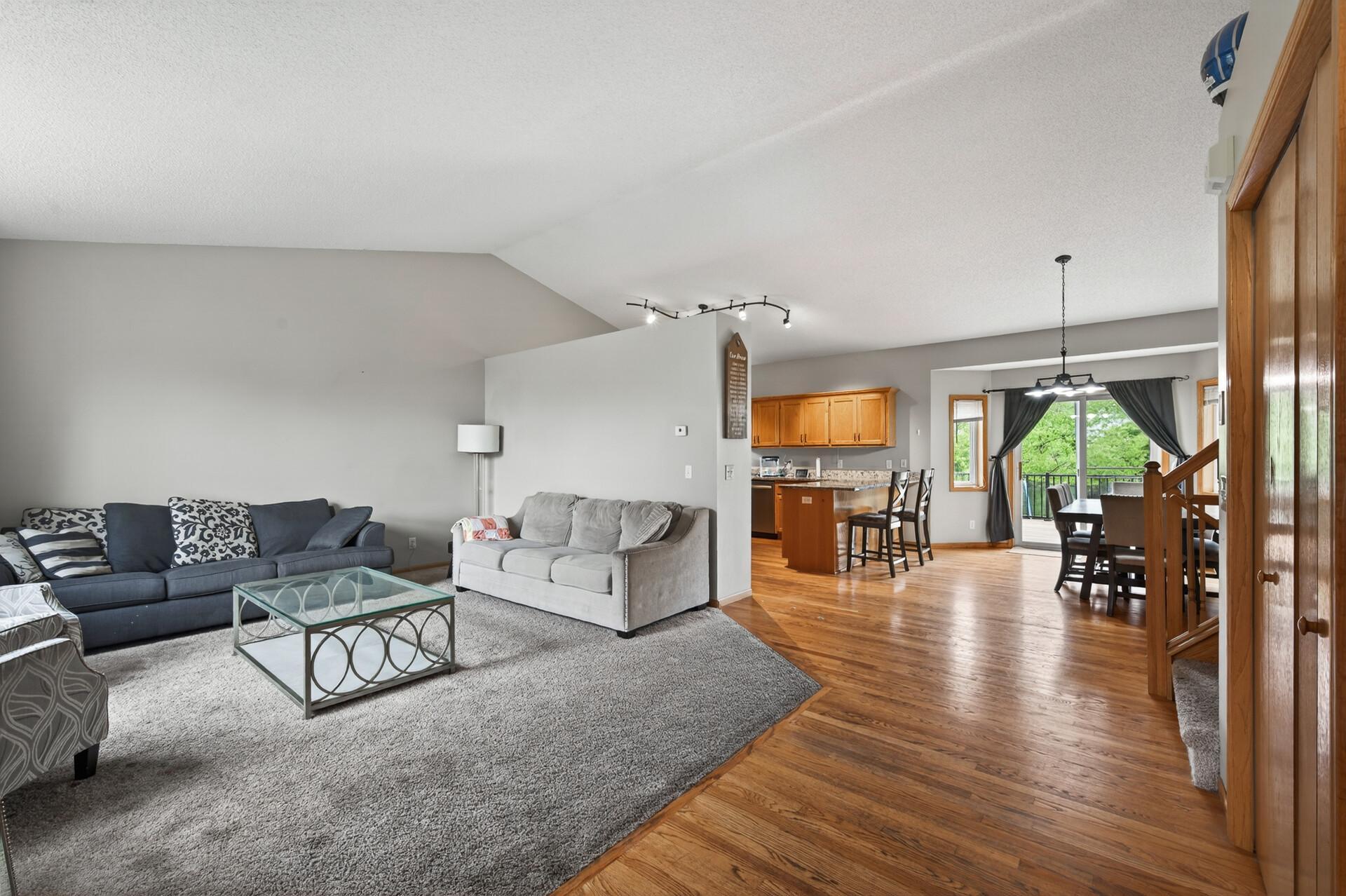 View of Residential at 10035 Fallgold Parkway, Brooklyn Park MN 55443, Brooklyn Park (6 of 33) - Mike Wilen | Minnesota Team Real Estate
