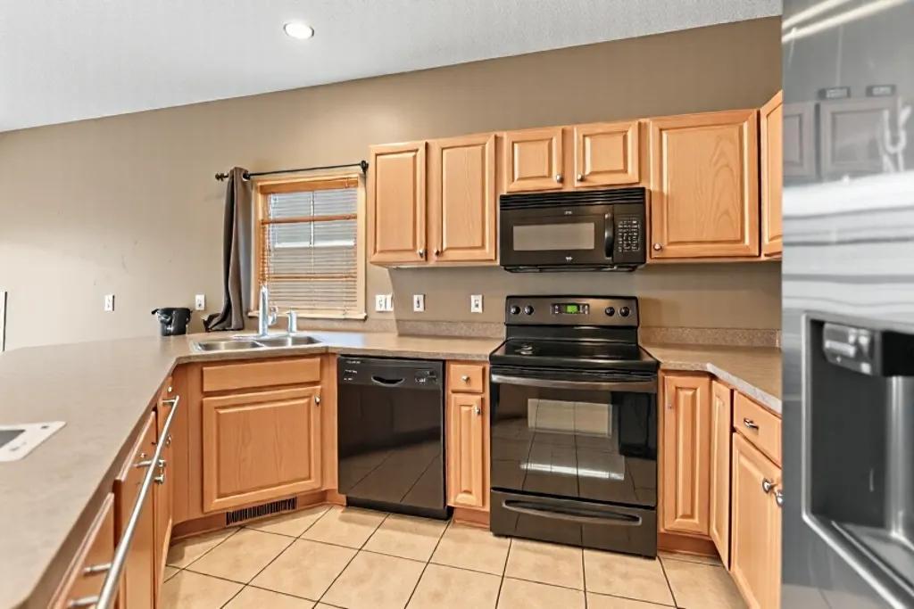 View of Residential Income at 3514 Grand Avenue, Minneapolis MN 55408, Minneapolis (12 of 43) - Mike Wilen | Minnesota Team Real Estate