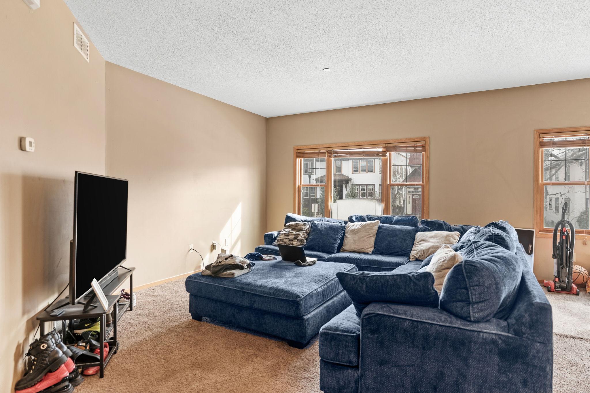 View of Residential Income at 3514 Grand Avenue, Minneapolis MN 55408, Minneapolis (13 of 43) - Mike Wilen | Minnesota Team Real Estate