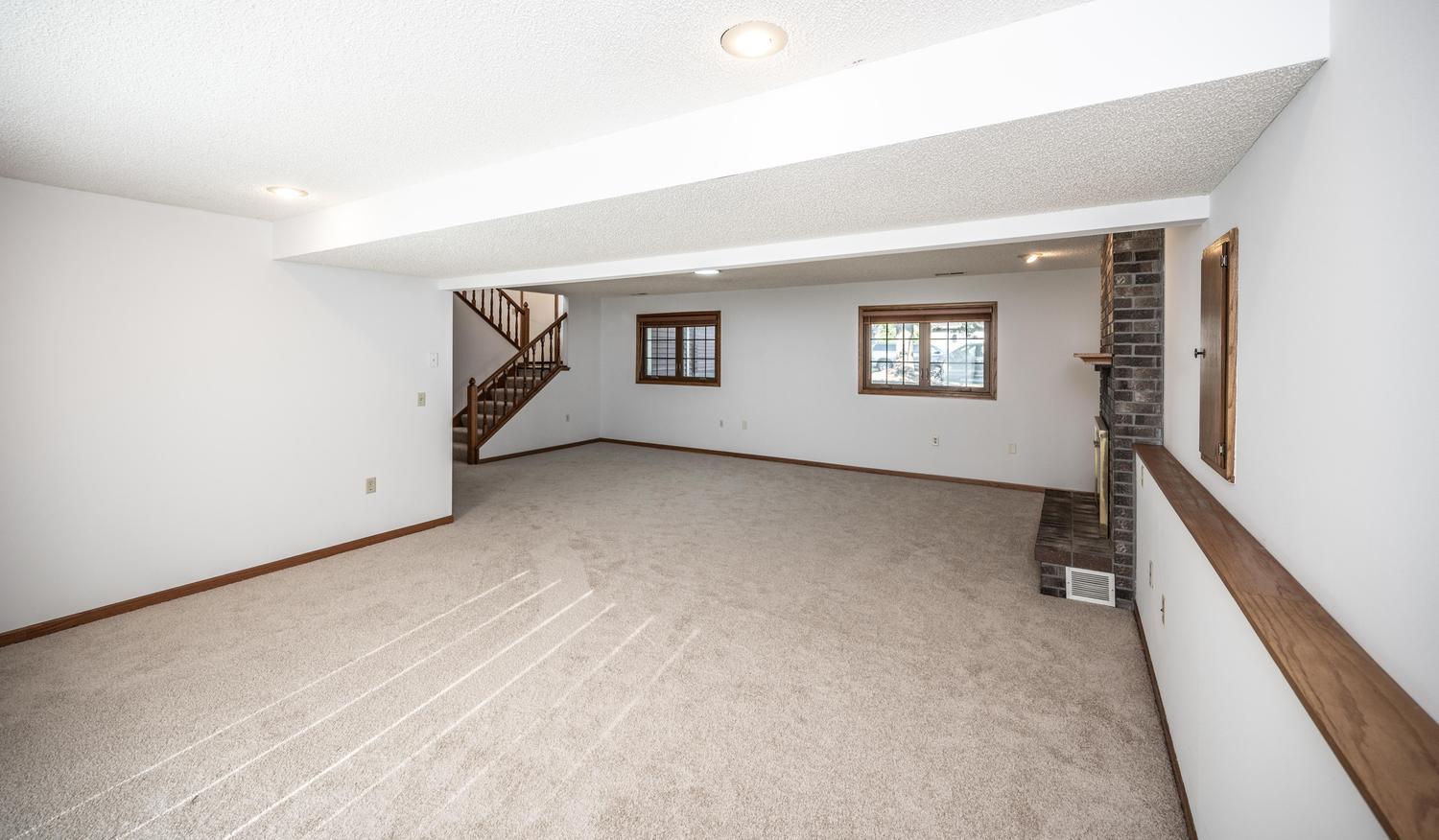 View of Residential at 1500 Lakeview Curve, Eagan MN 55122, Eagan (28 of 46) - Mike Wilen | Minnesota Team Real Estate