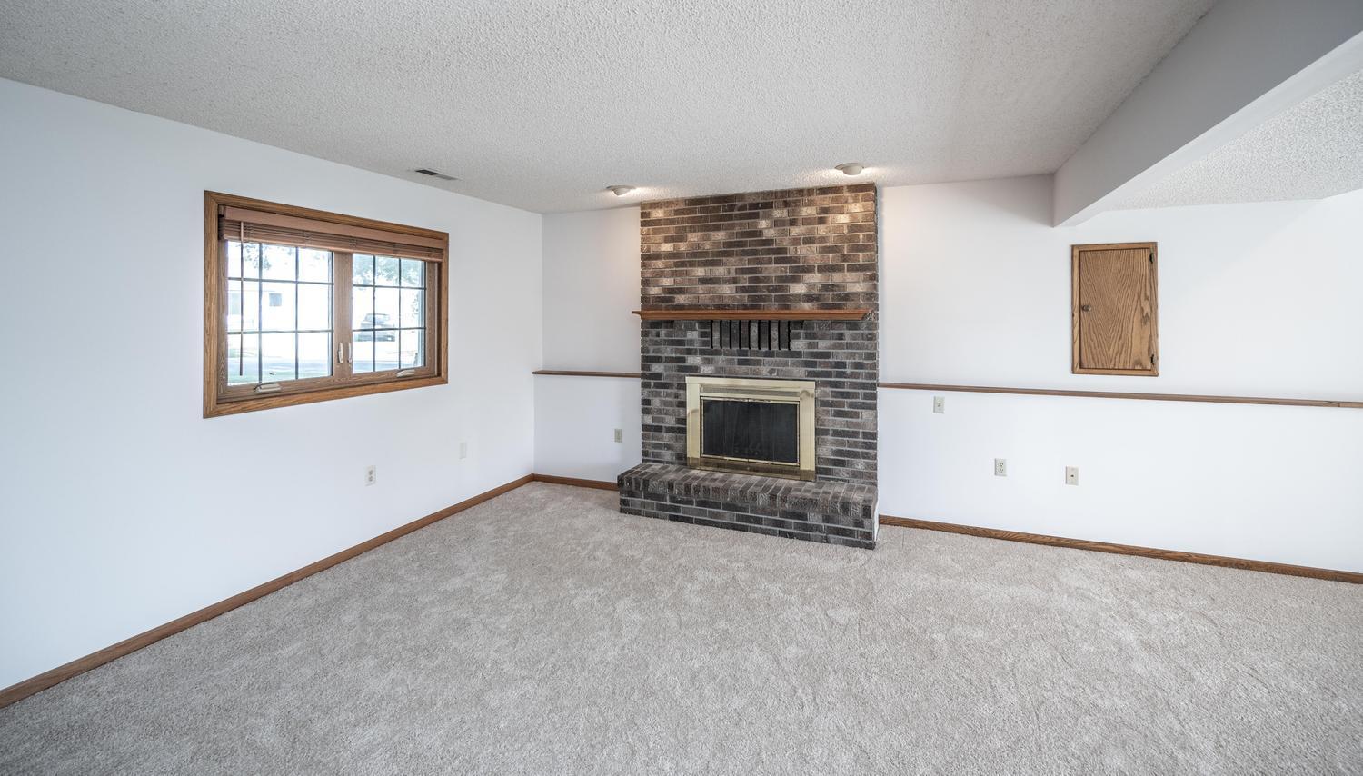 View of Residential at 1500 Lakeview Curve, Eagan MN 55122, Eagan (25 of 46) - Mike Wilen | Minnesota Team Real Estate