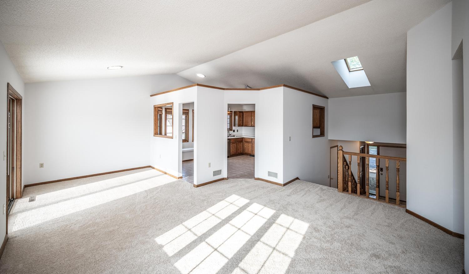 View of Residential at 1500 Lakeview Curve, Eagan MN 55122, Eagan (8 of 46) - Mike Wilen | Minnesota Team Real Estate