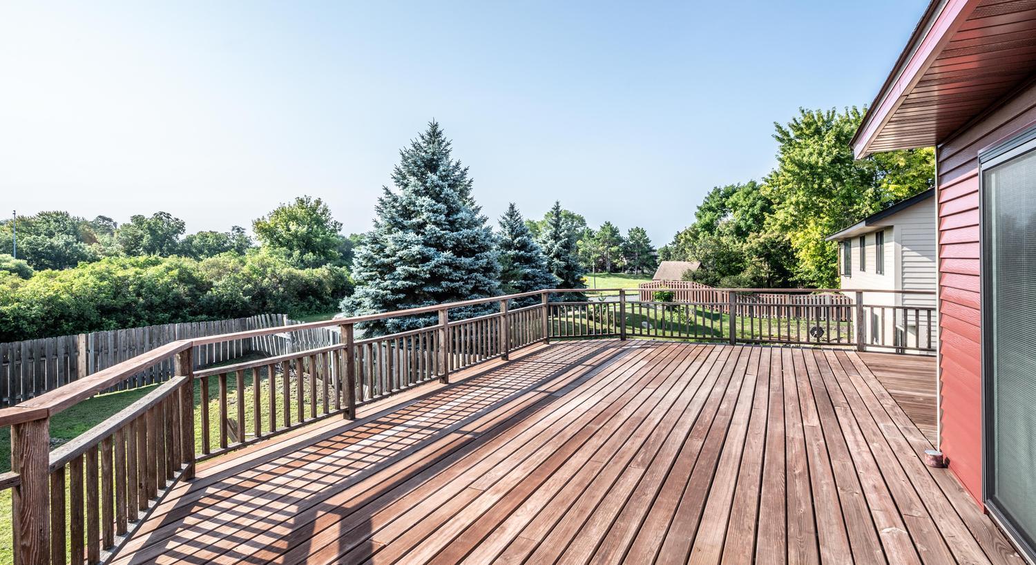 View of Residential at 1500 Lakeview Curve, Eagan MN 55122, Eagan (43 of 46) - Mike Wilen | Minnesota Team Real Estate