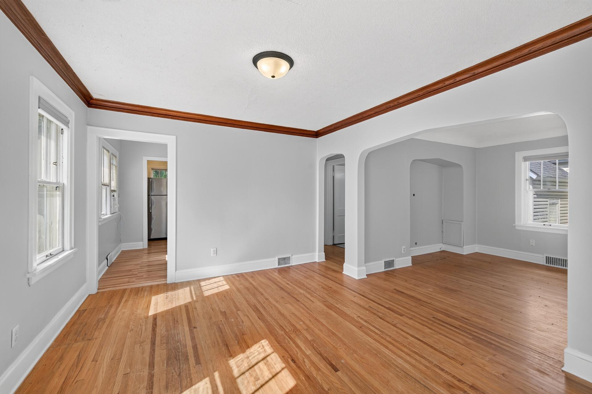 View of Residential at 967 Rose Avenue, Saint Paul MN 55106, Saint Paul (11 of 34) - Mike Wilen | Minnesota Team Real Estate
