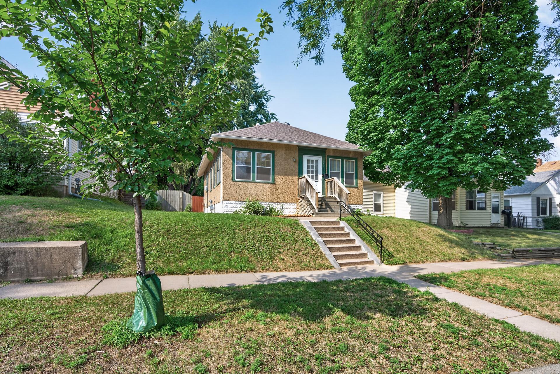 View of Residential at 967 Rose Avenue, Saint Paul MN 55106, Saint Paul (3 of 34) - Mike Wilen | Minnesota Team Real Estate