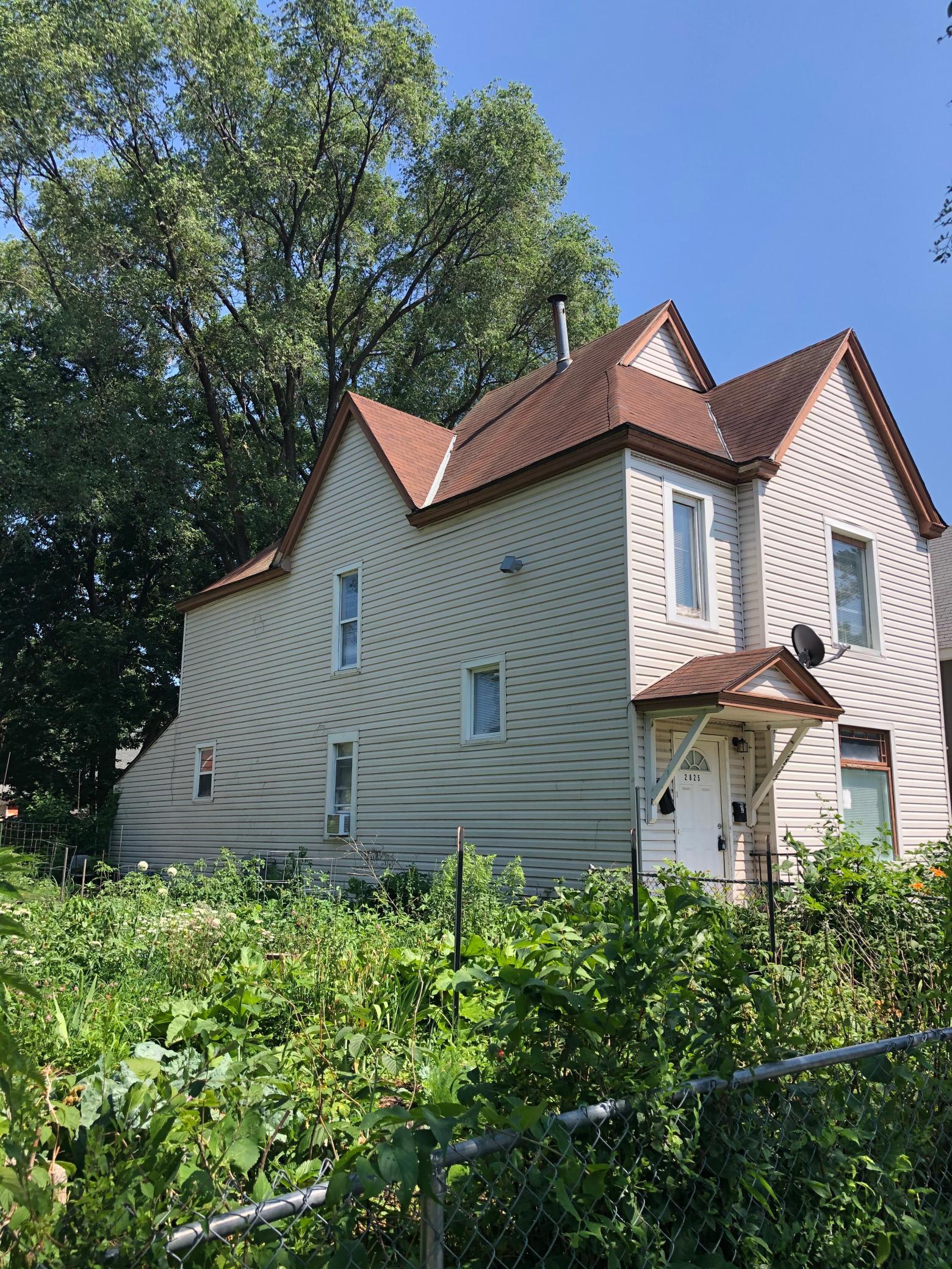 View of Residential Income at 2825 15th Avenue, Minneapolis MN 55407, Minneapolis (4 of 27) - Mike Wilen | Minnesota Team Real Estate
