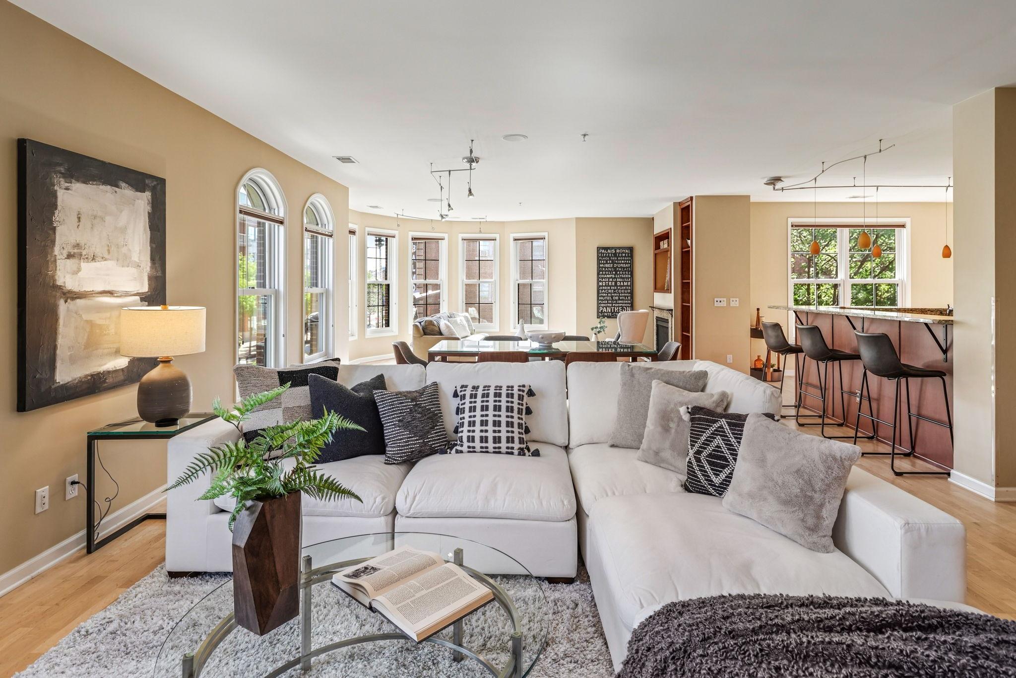 View of Residential at 573 10th Street, Minneapolis MN 55404, Minneapolis (7 of 73) - Mike Wilen | Minnesota Team Real Estate