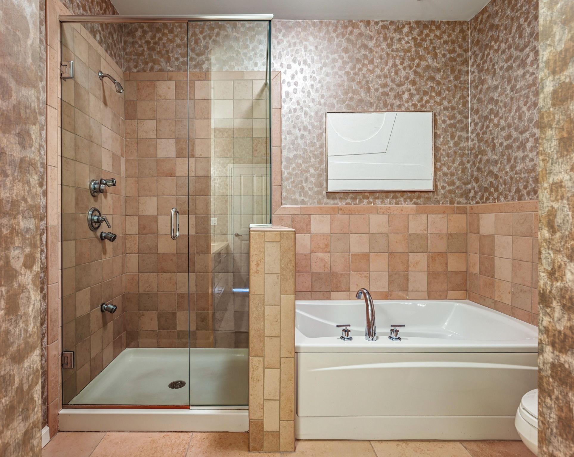 View of Residential at 573 10th Street, Minneapolis MN 55404, Minneapolis (39 of 73) - Mike Wilen | Minnesota Team Real Estate