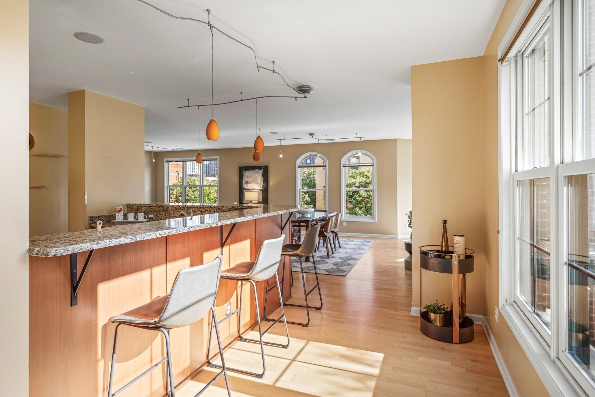 View of Residential at 573 10th Street, Minneapolis MN 55404, Minneapolis (29 of 73) - Mike Wilen | Minnesota Team Real Estate