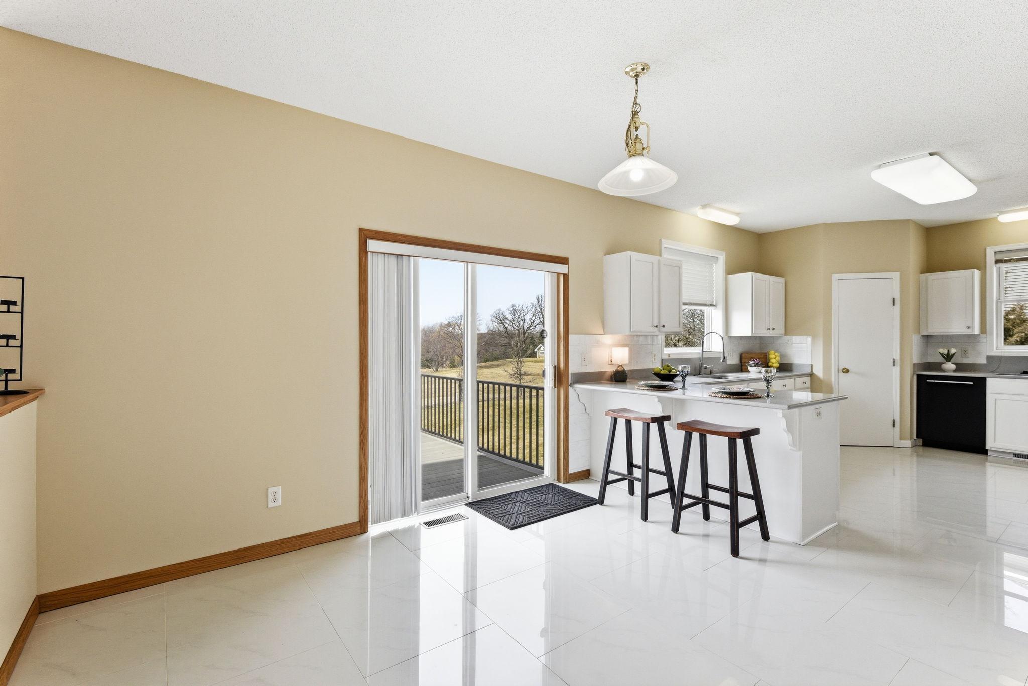 View of Residential at 2888 Eagle Valley Drive, Woodbury MN 55129, Woodbury (11 of 59) - Mike Wilen | Minnesota Team Real Estate