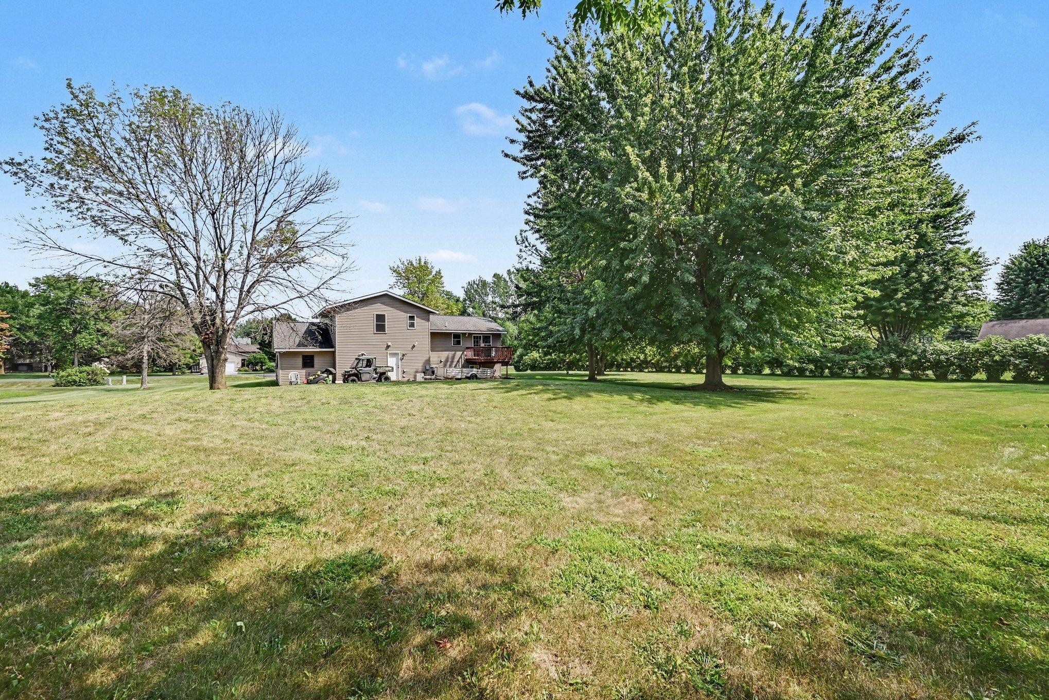 View of Residential at 932 Hillside Avenue, New Prague MN 56071, New Prague (23 of 29) - Mike Wilen | Minnesota Team Real Estate