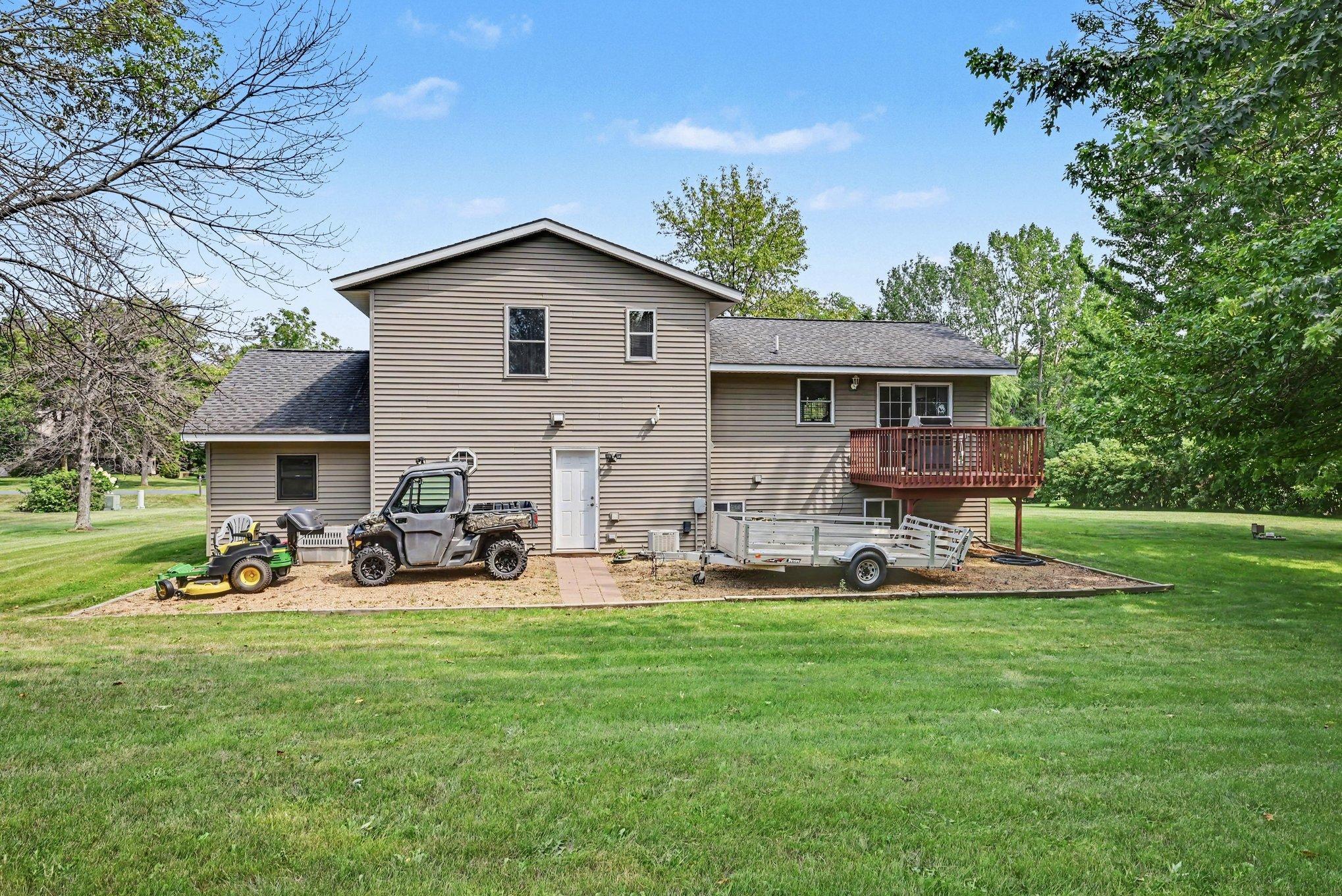 View of Residential at 932 Hillside Avenue, New Prague MN 56071, New Prague (22 of 29) - Mike Wilen | Minnesota Team Real Estate