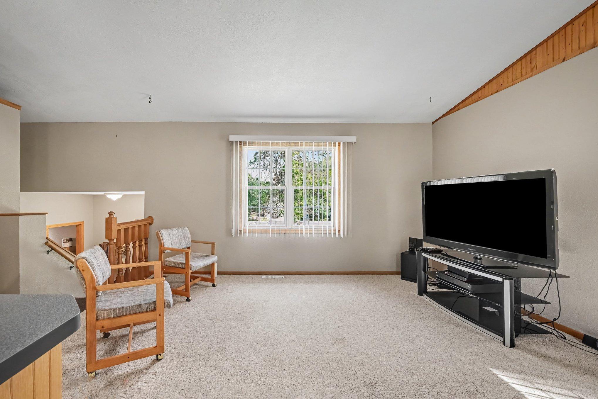 View of Residential at 932 Hillside Avenue, New Prague MN 56071, New Prague (4 of 29) - Mike Wilen | Minnesota Team Real Estate