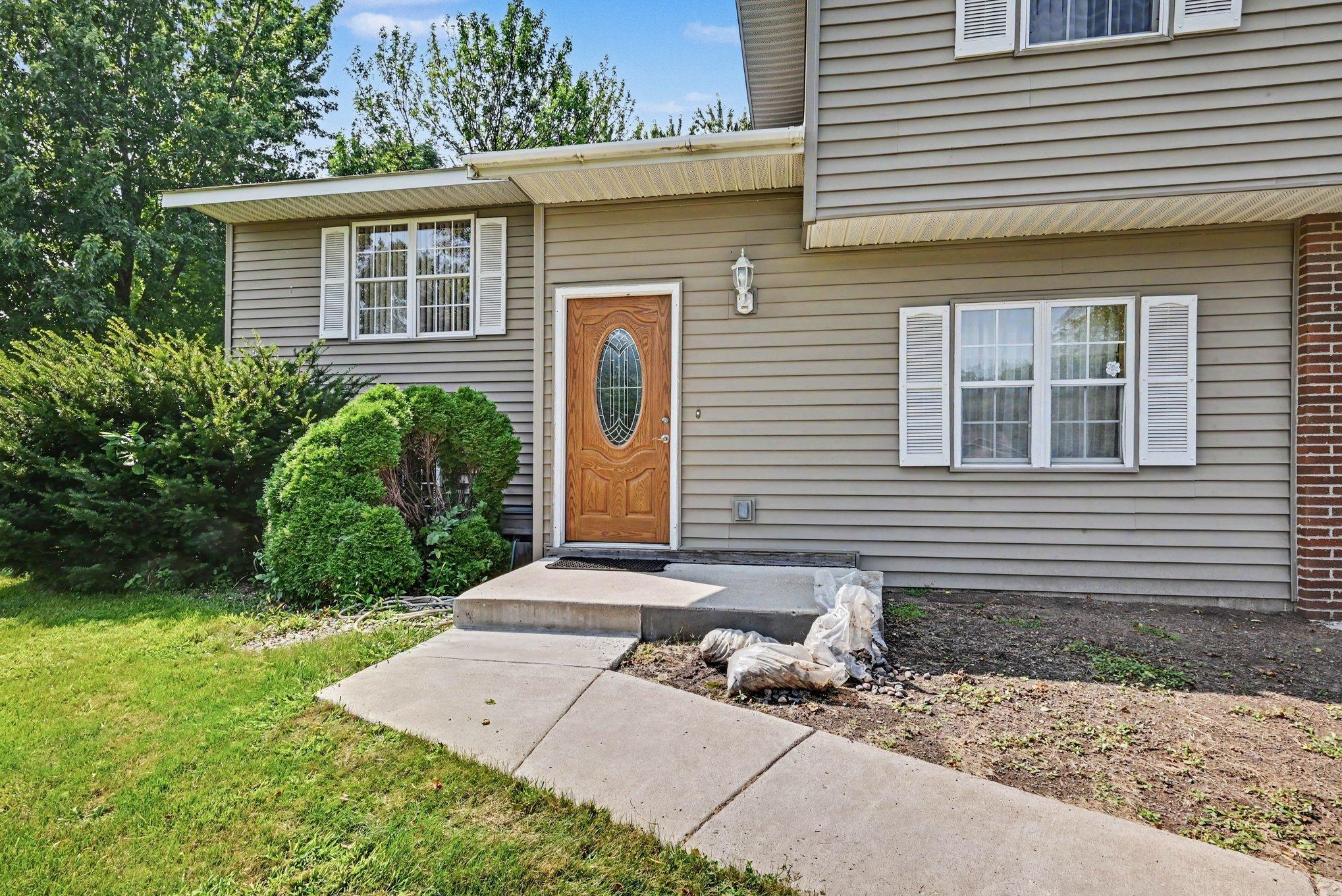 View of Residential at 932 Hillside Avenue, New Prague MN 56071, New Prague (2 of 29) - Mike Wilen | Minnesota Team Real Estate