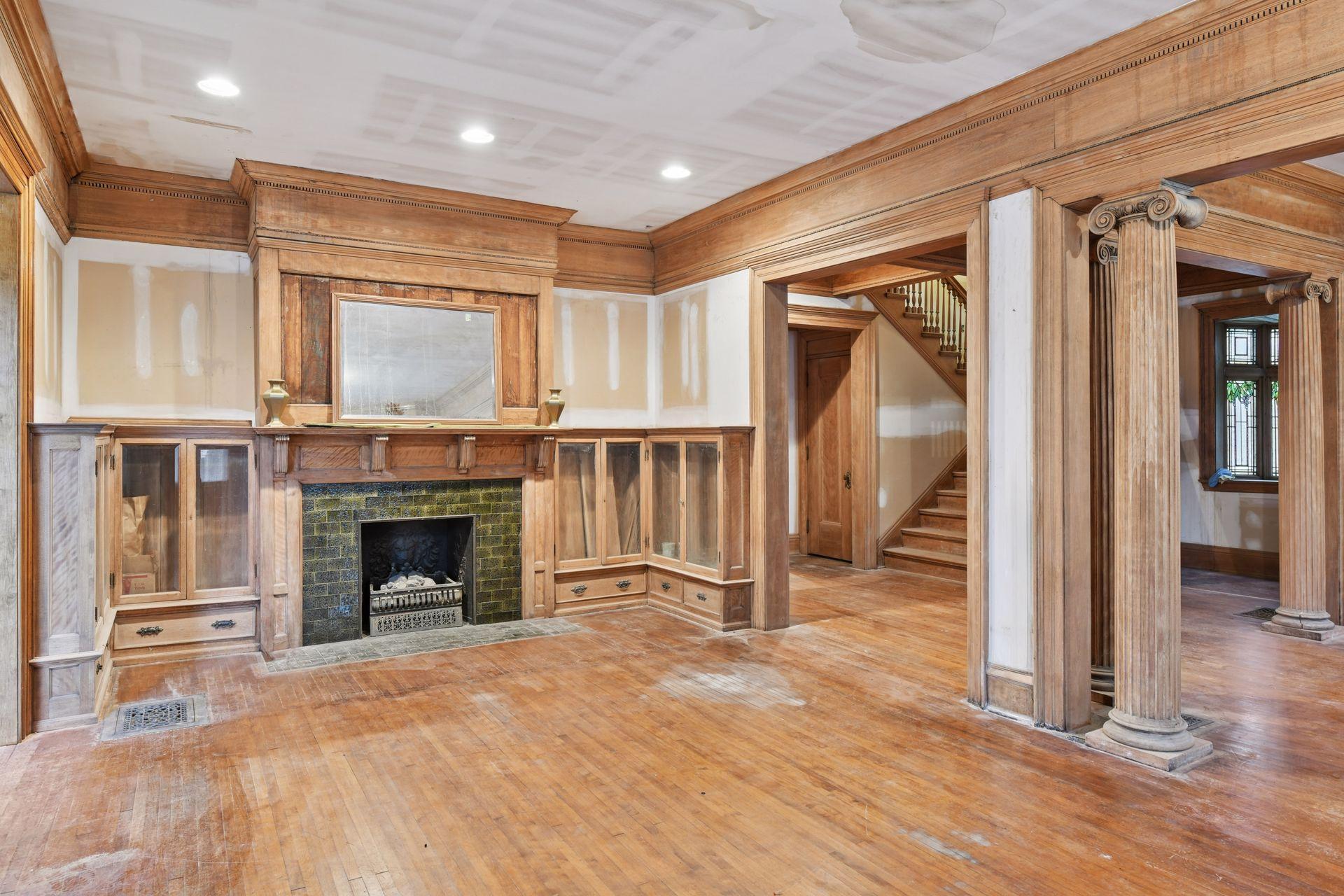 View of Residential at 1820 Colfax Avenue, Minneapolis MN 55403, Minneapolis (15 of 59) - Mike Wilen | Minnesota Team Real Estate