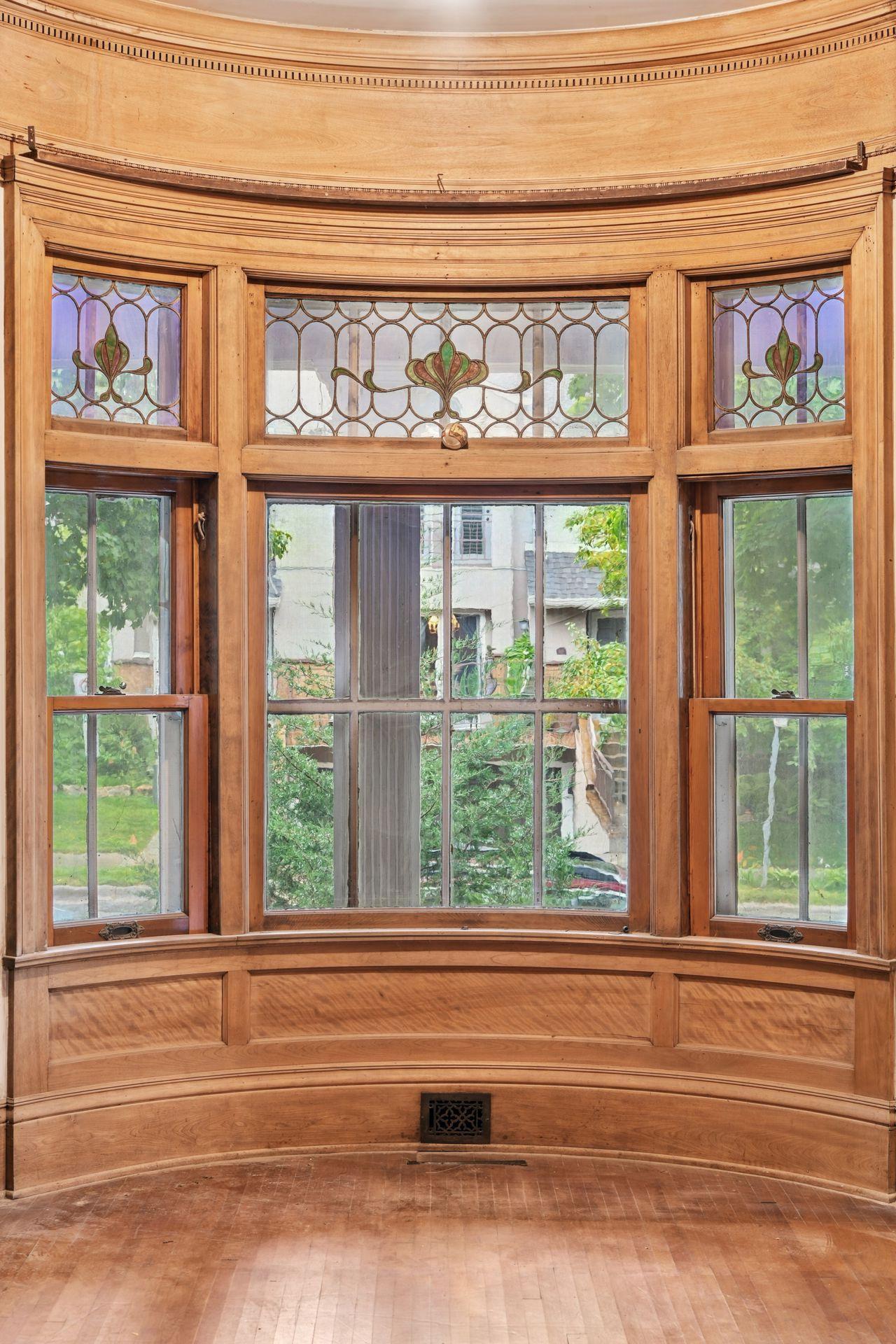 View of Residential at 1820 Colfax Avenue, Minneapolis MN 55403, Minneapolis (8 of 59) - Mike Wilen | Minnesota Team Real Estate