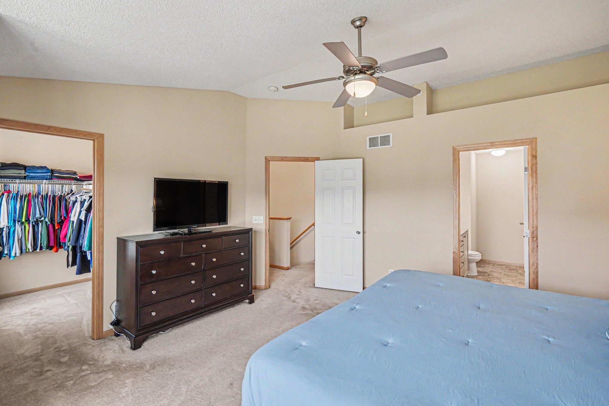 View of Residential at 15555 Eagles Nest Way #705, Apple Valley MN 55124, Apple Valley (18 of 34) - Mike Wilen | Minnesota Team Real Estate