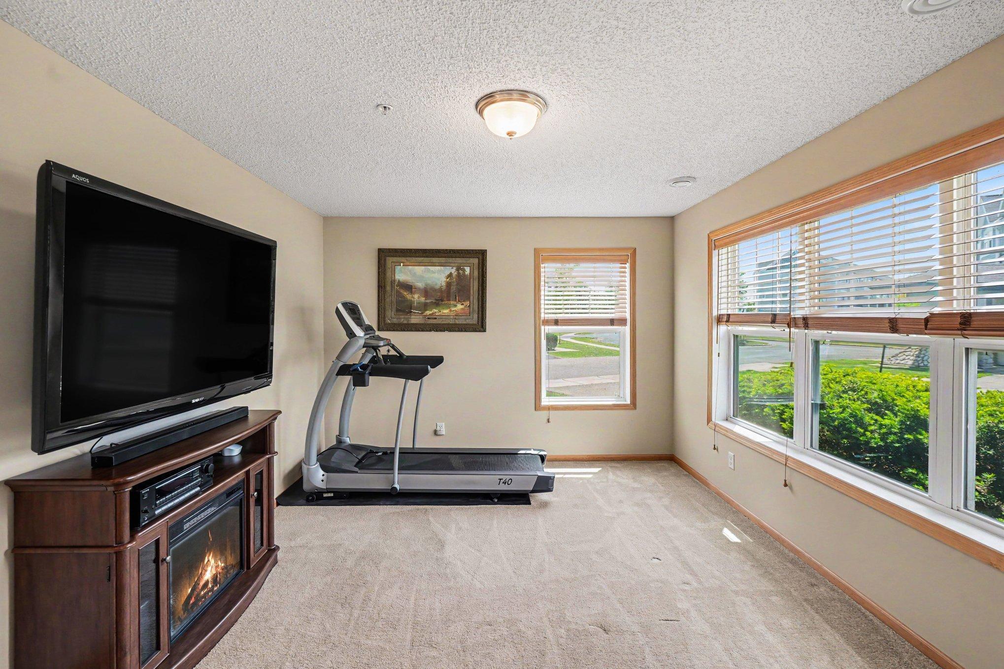 View of Residential at 15555 Eagles Nest Way #705, Apple Valley MN 55124, Apple Valley (15 of 34) - Mike Wilen | Minnesota Team Real Estate