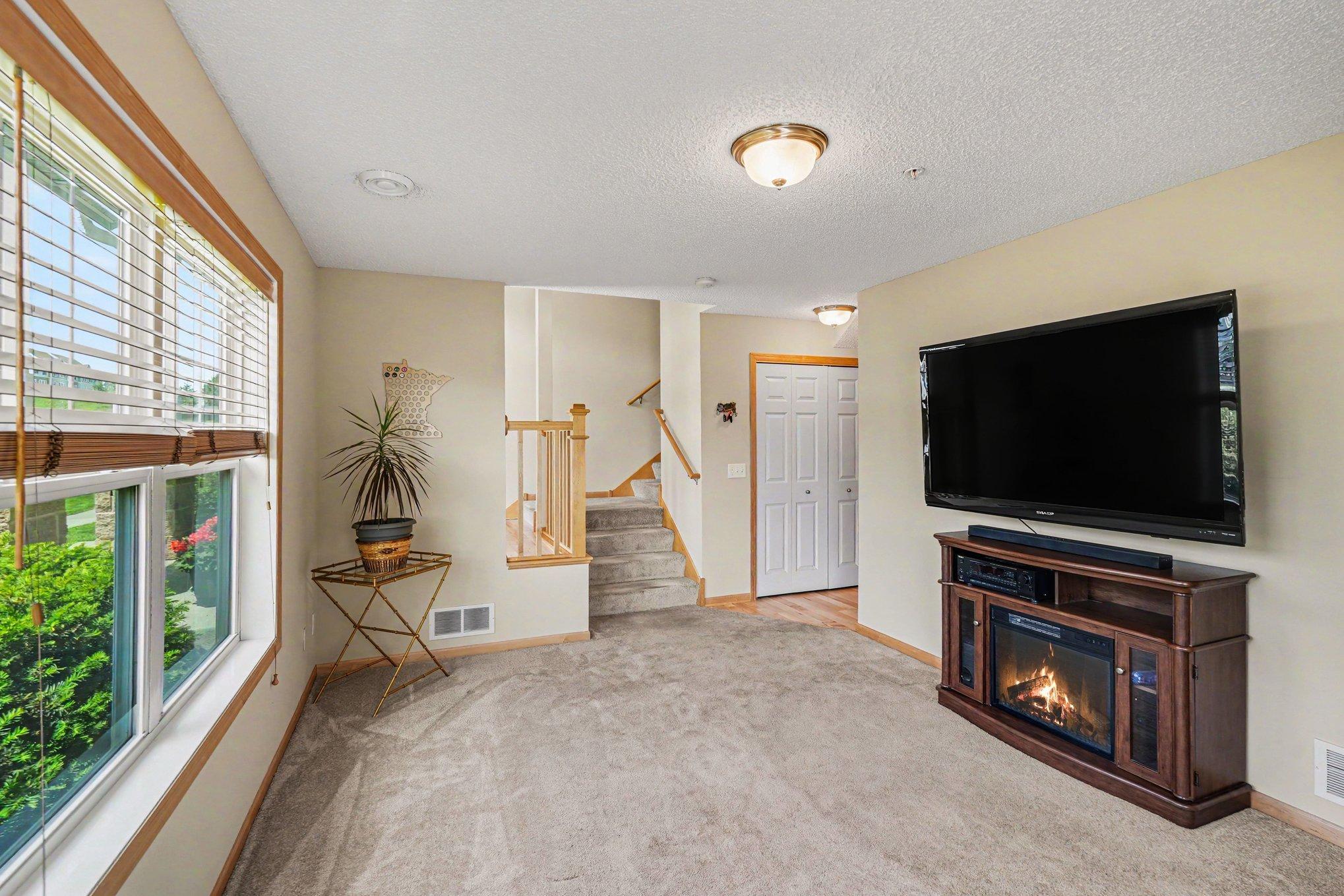 View of Residential at 15555 Eagles Nest Way #705, Apple Valley MN 55124, Apple Valley (14 of 34) - Mike Wilen | Minnesota Team Real Estate
