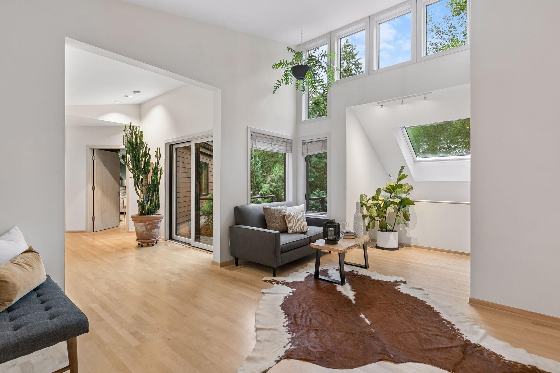 View of Residential at 1929 Ewing Avenue, Minneapolis MN 55416, Minneapolis (20 of 58) - Mike Wilen | Minnesota Team Real Estate