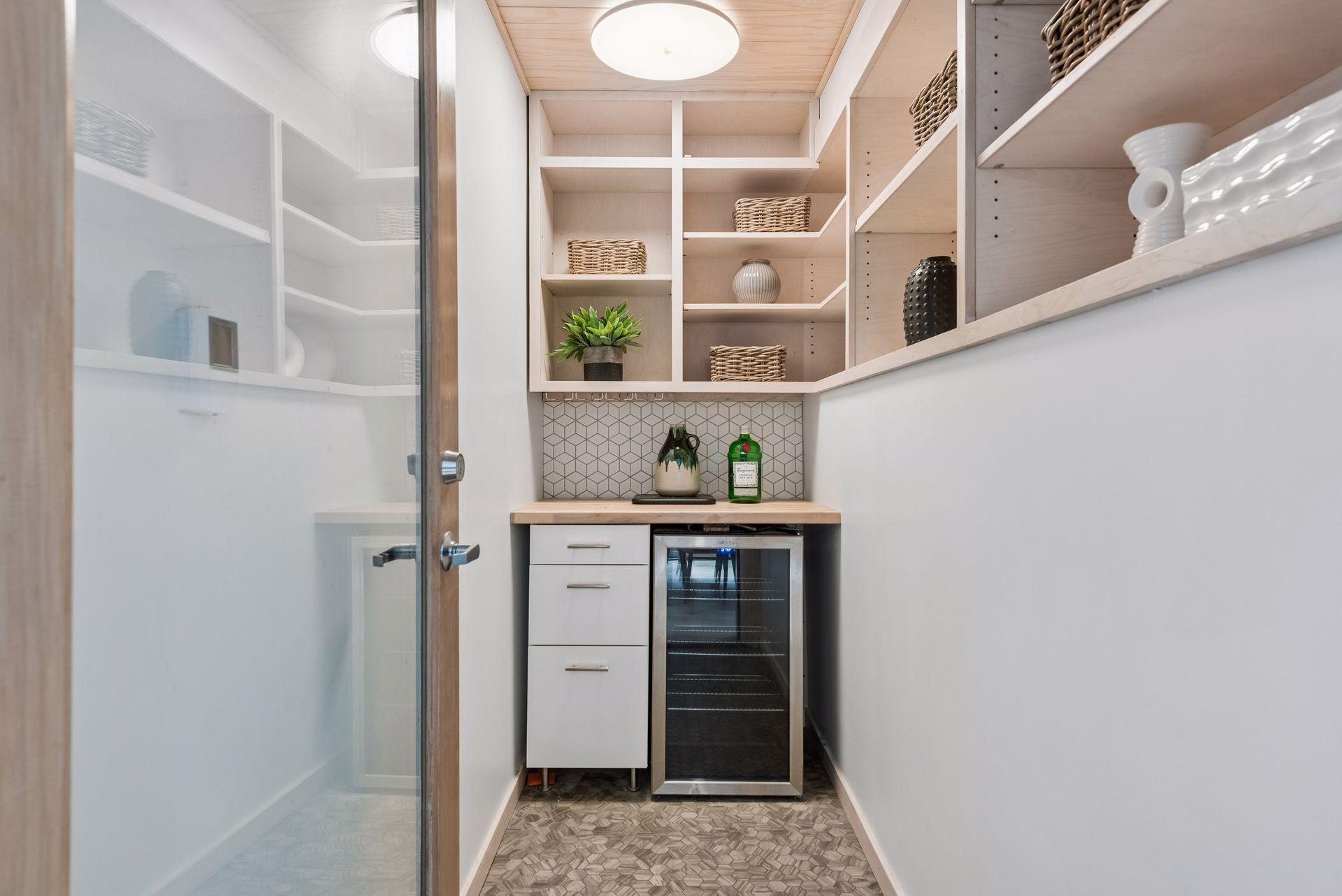 View of Residential at 1929 Ewing Avenue, Minneapolis MN 55416, Minneapolis (18 of 58) - Mike Wilen | Minnesota Team Real Estate