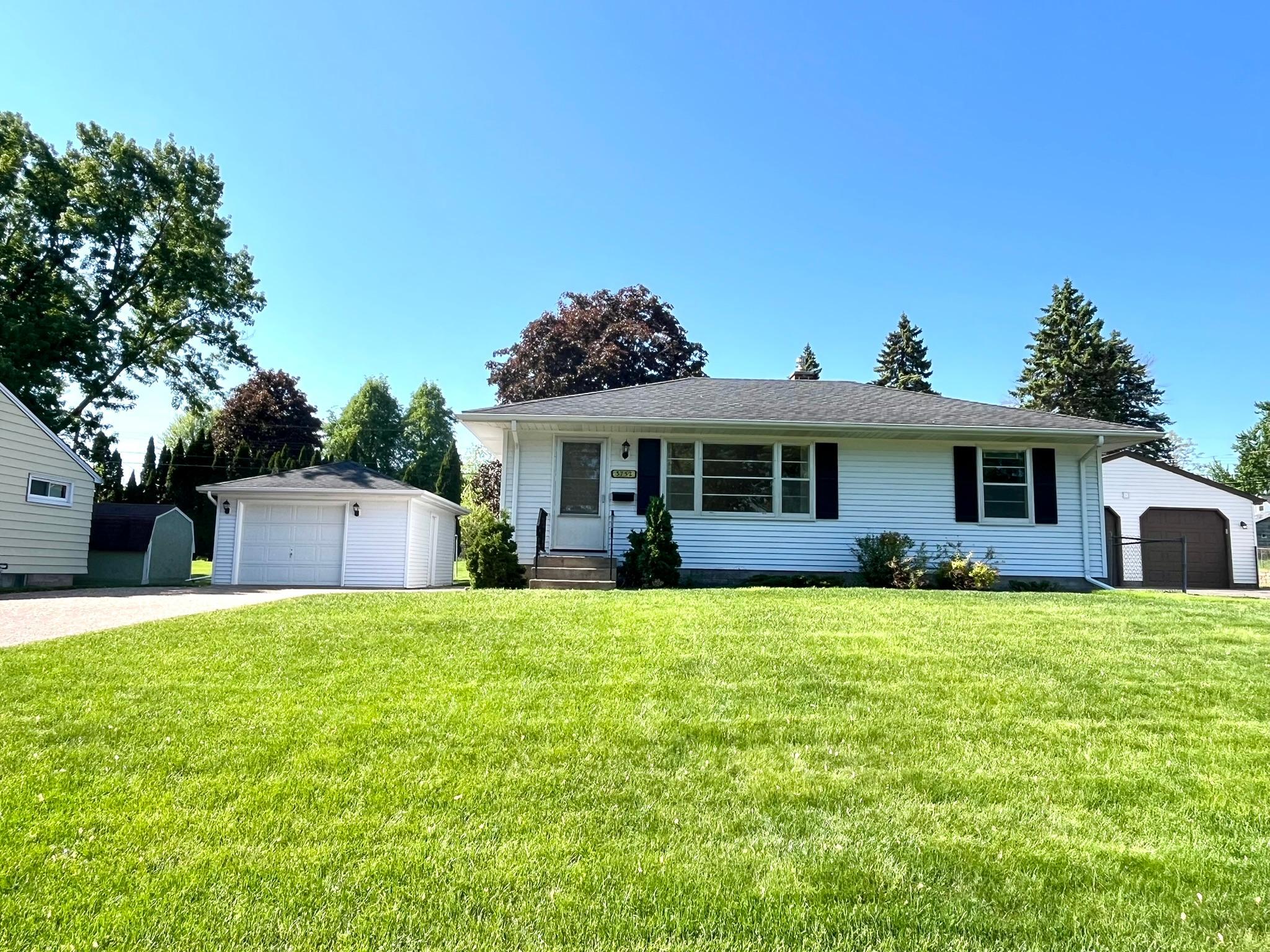 View of Residential at 3752 Upper 73rd Street, Inver Grove Heights MN 55076, Inver Grove Heights - Mike Wilen | Minnesota Team Real Estate
