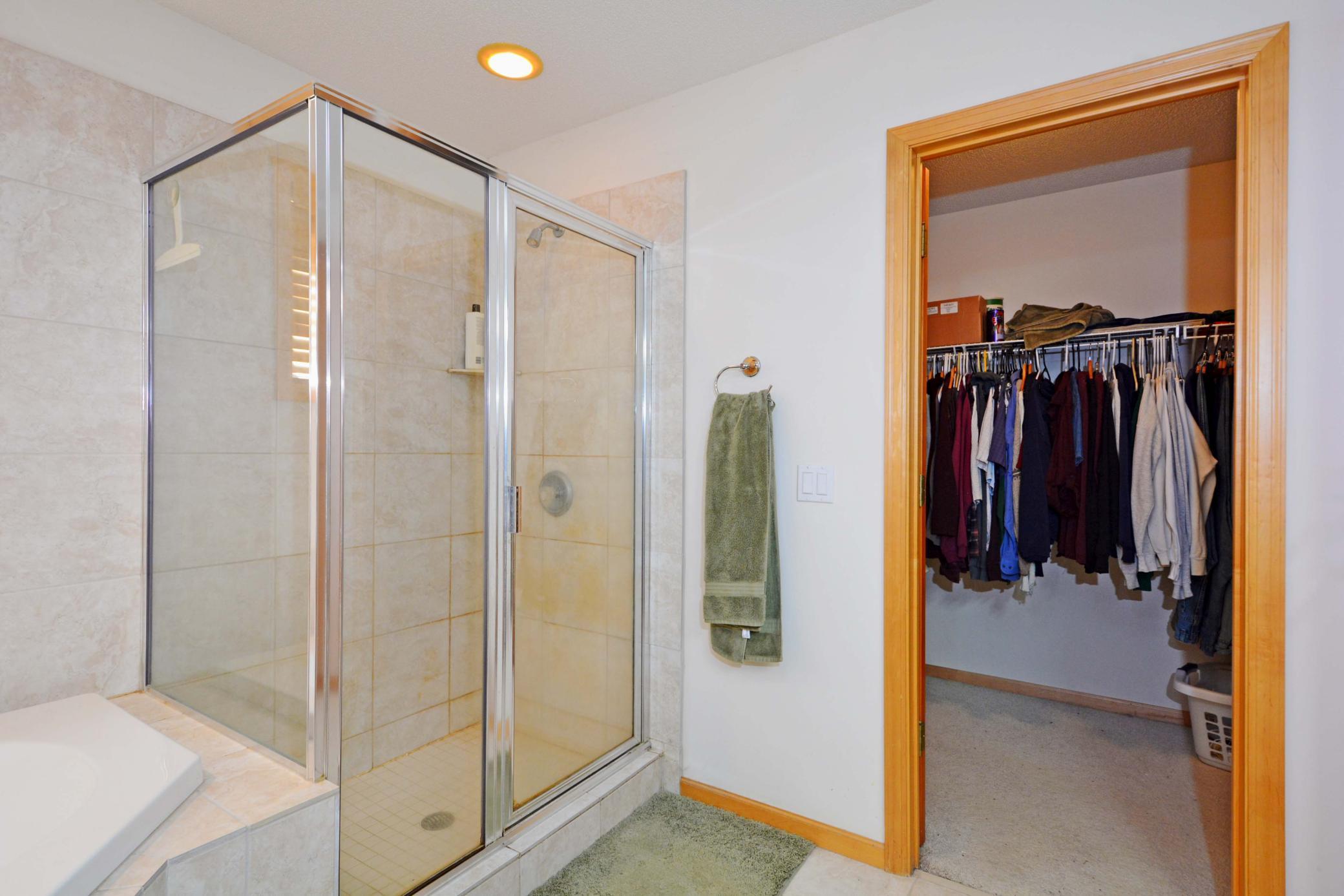 View of Residential at 1470 Mary Street, Maplewood MN 55119, Maplewood (17 of 37) - Mike Wilen | Minnesota Team Real Estate