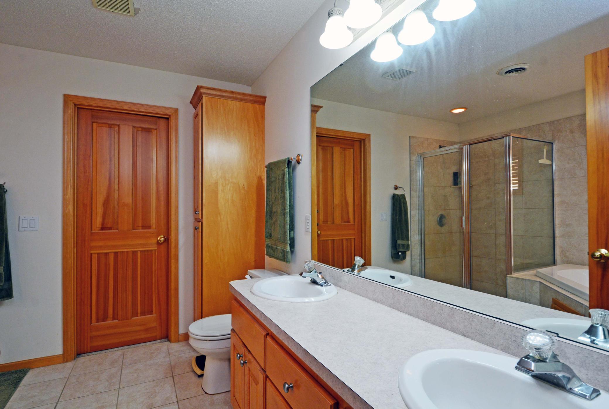 View of Residential at 1470 Mary Street, Maplewood MN 55119, Maplewood (15 of 37) - Mike Wilen | Minnesota Team Real Estate