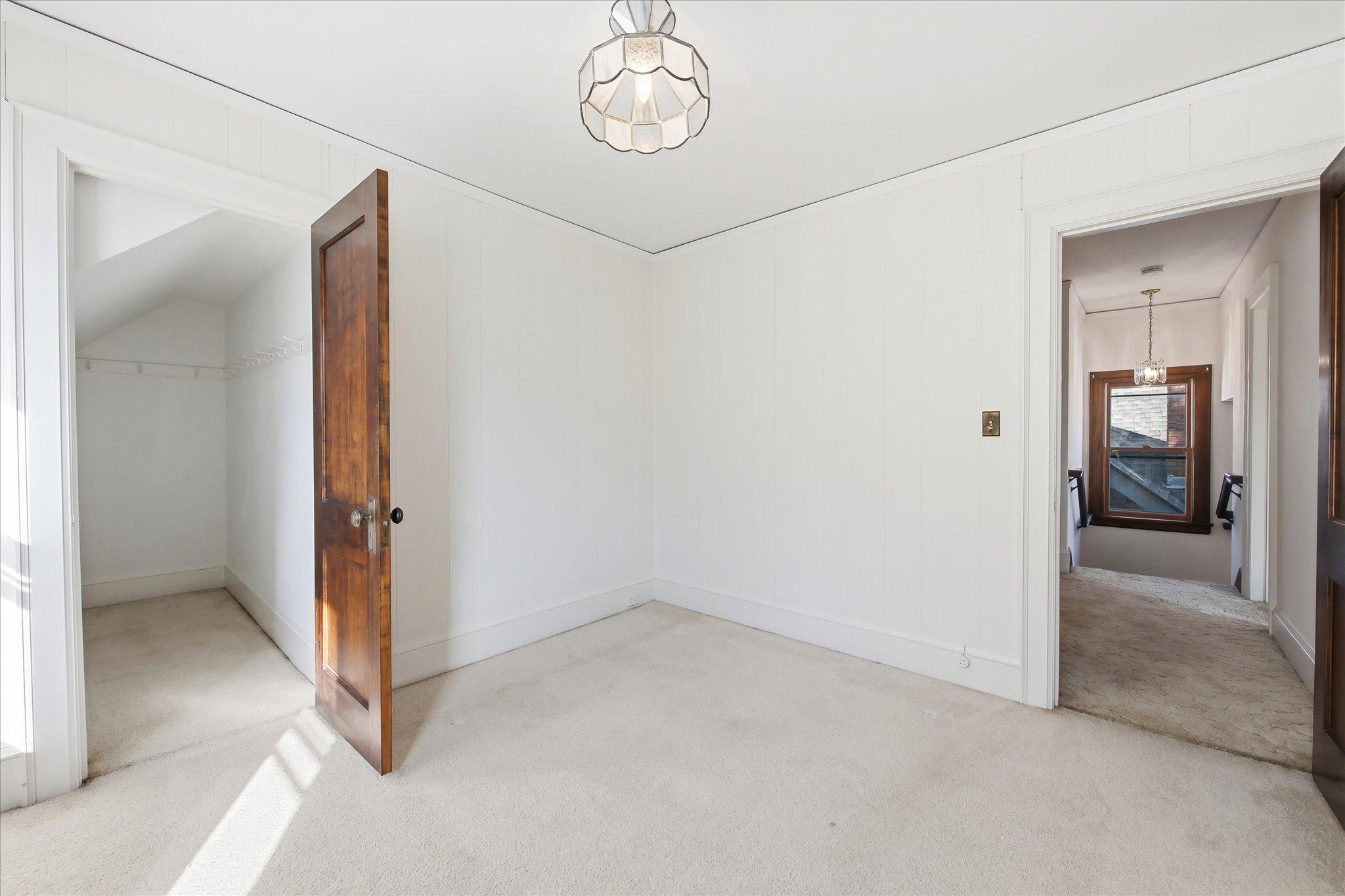 View of Residential at 3832 Garfield Avenue, Minneapolis MN 55409, Minneapolis (28 of 39) - Mike Wilen | Minnesota Team Real Estate