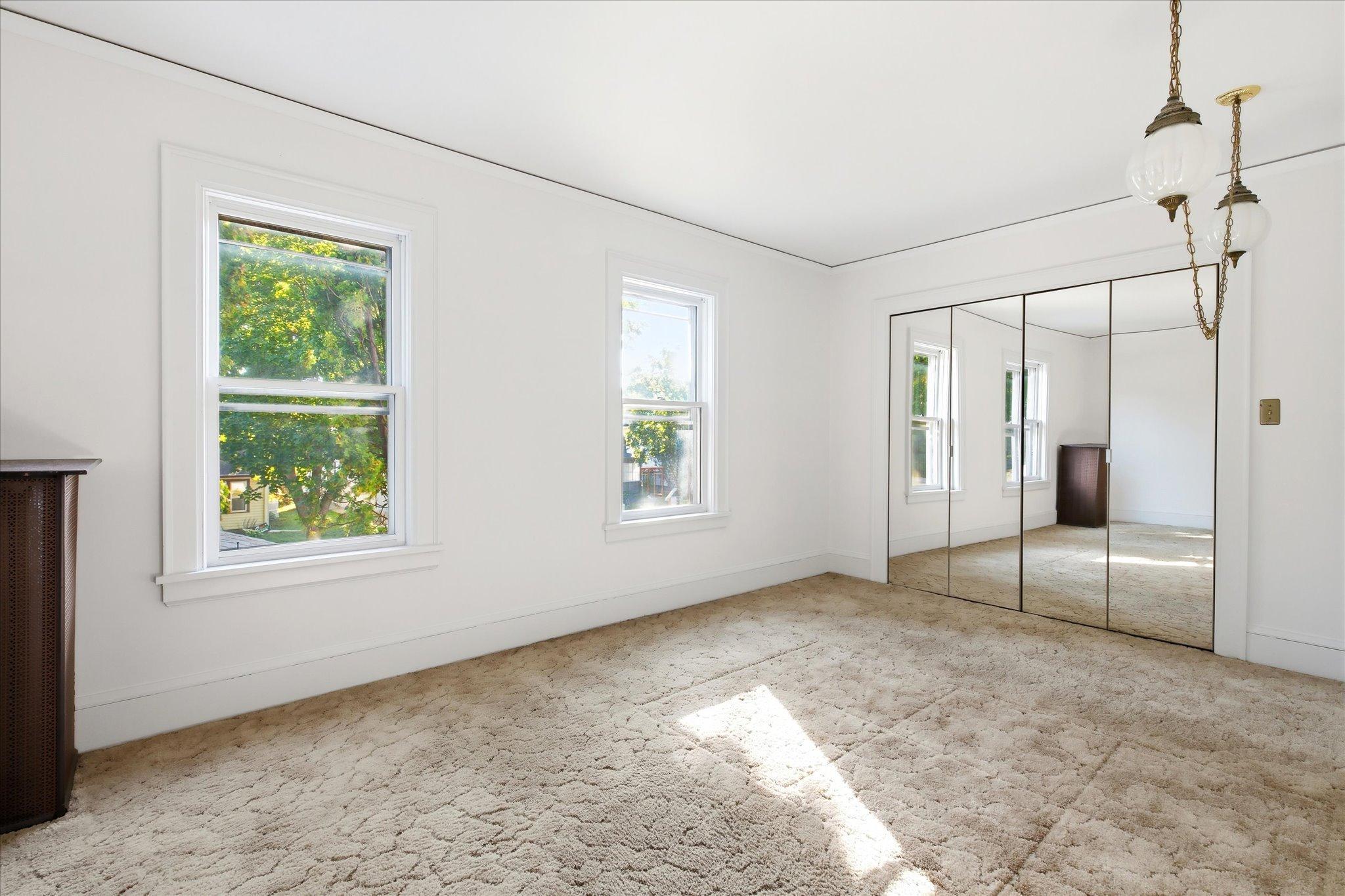 View of Residential at 3832 Garfield Avenue, Minneapolis MN 55409, Minneapolis (17 of 39) - Mike Wilen | Minnesota Team Real Estate