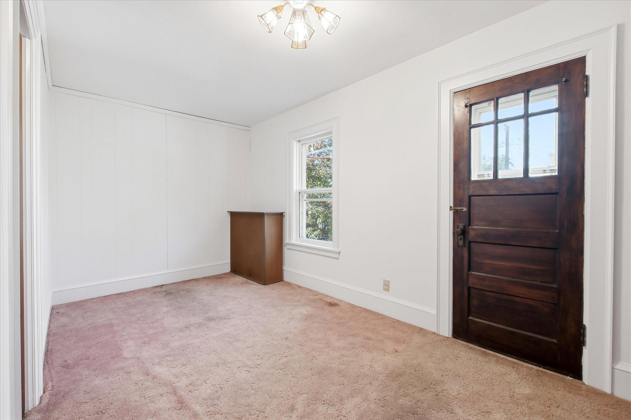 View of Residential at 3832 Garfield Avenue, Minneapolis MN 55409, Minneapolis (19 of 39) - Mike Wilen | Minnesota Team Real Estate