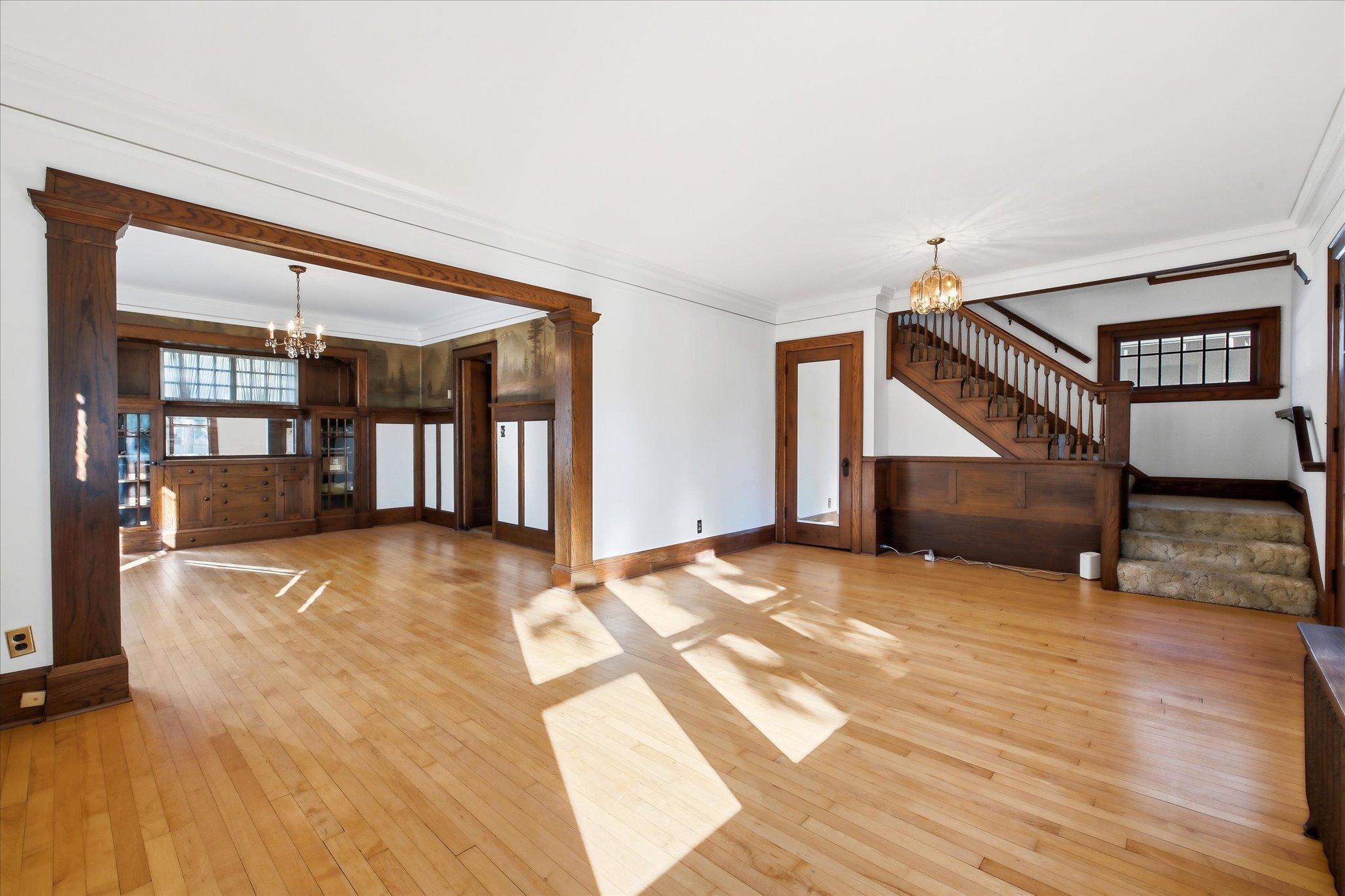 View of Residential at 3832 Garfield Avenue, Minneapolis MN 55409, Minneapolis (4 of 39) - Mike Wilen | Minnesota Team Real Estate