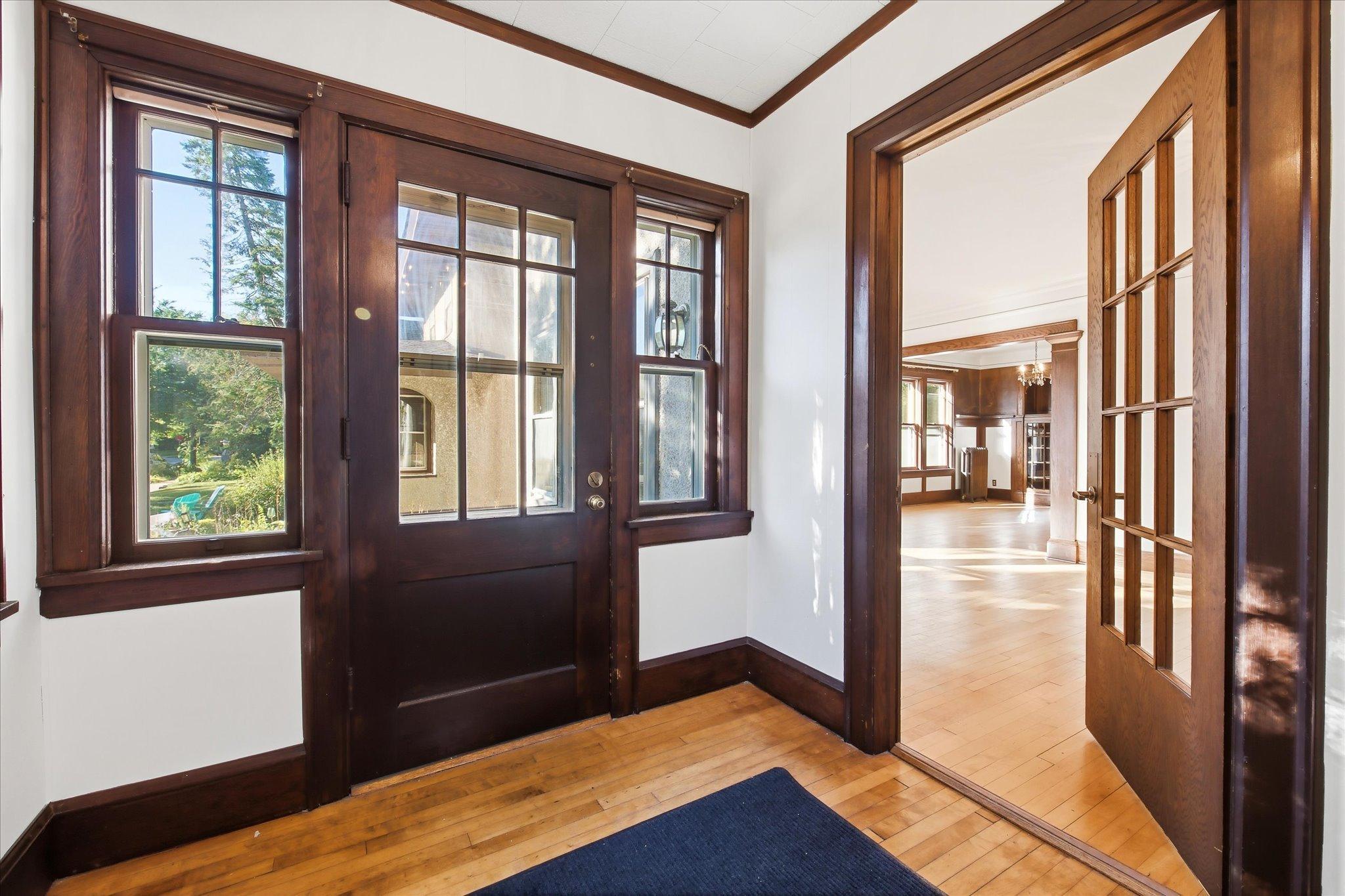 View of Residential at 3832 Garfield Avenue, Minneapolis MN 55409, Minneapolis (6 of 39) - Mike Wilen | Minnesota Team Real Estate