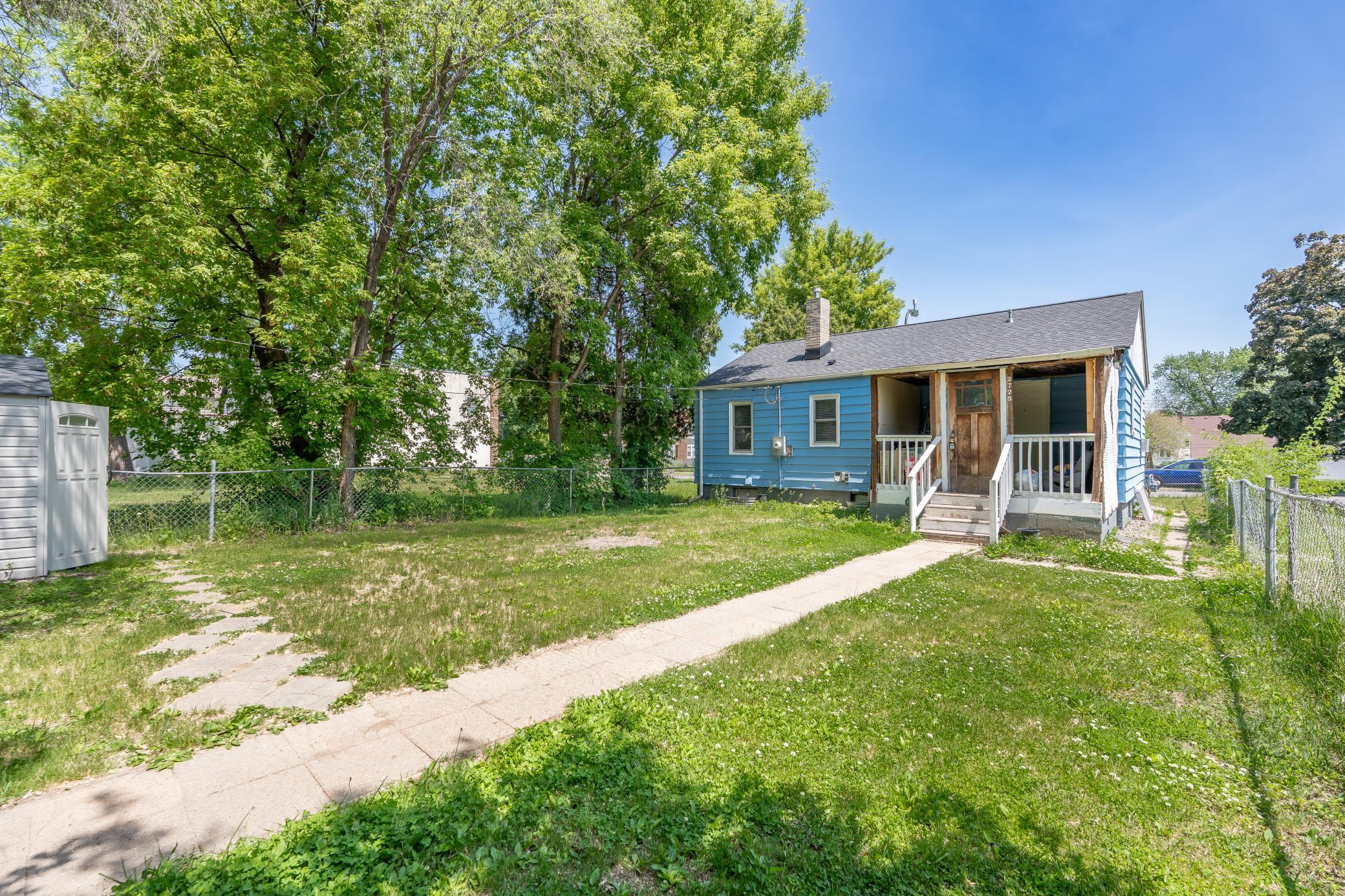 View of Residential at 2725 Penn Avenue, Minneapolis MN 55411, Minneapolis (12 of 14) - Mike Wilen | Minnesota Team Real Estate