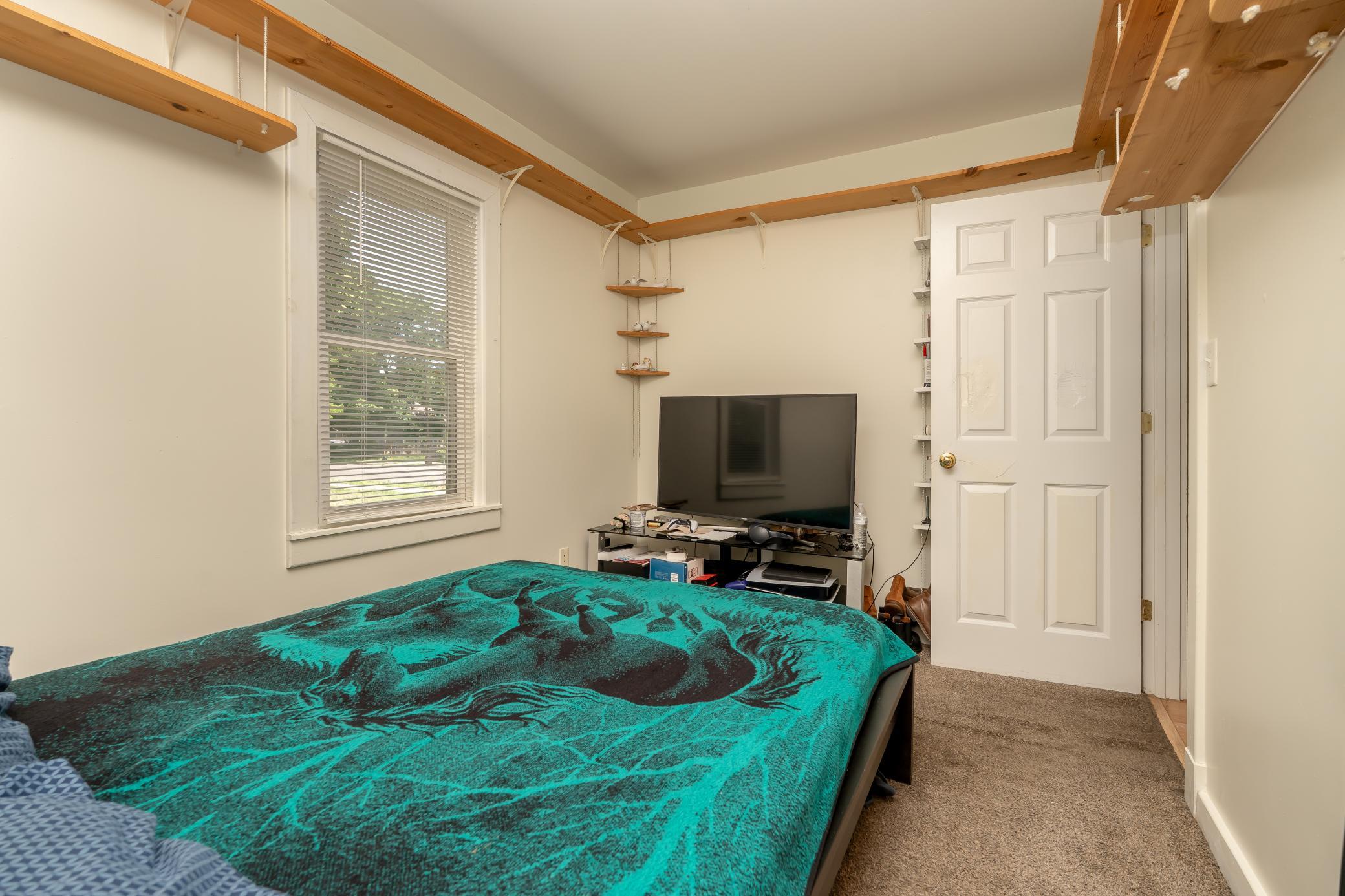 View of Residential at 2725 Penn Avenue, Minneapolis MN 55411, Minneapolis (8 of 14) - Mike Wilen | Minnesota Team Real Estate