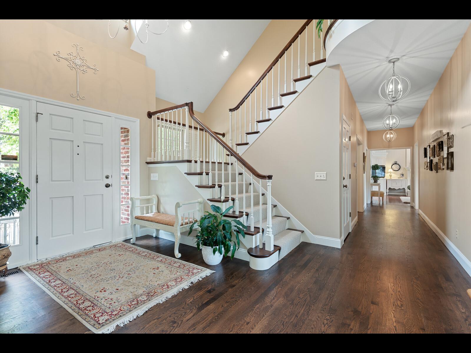 View of Residential at 7180 Kenmare Drive, Bloomington MN 55438, Bloomington (16 of 118) - Mike Wilen | Minnesota Team Real Estate