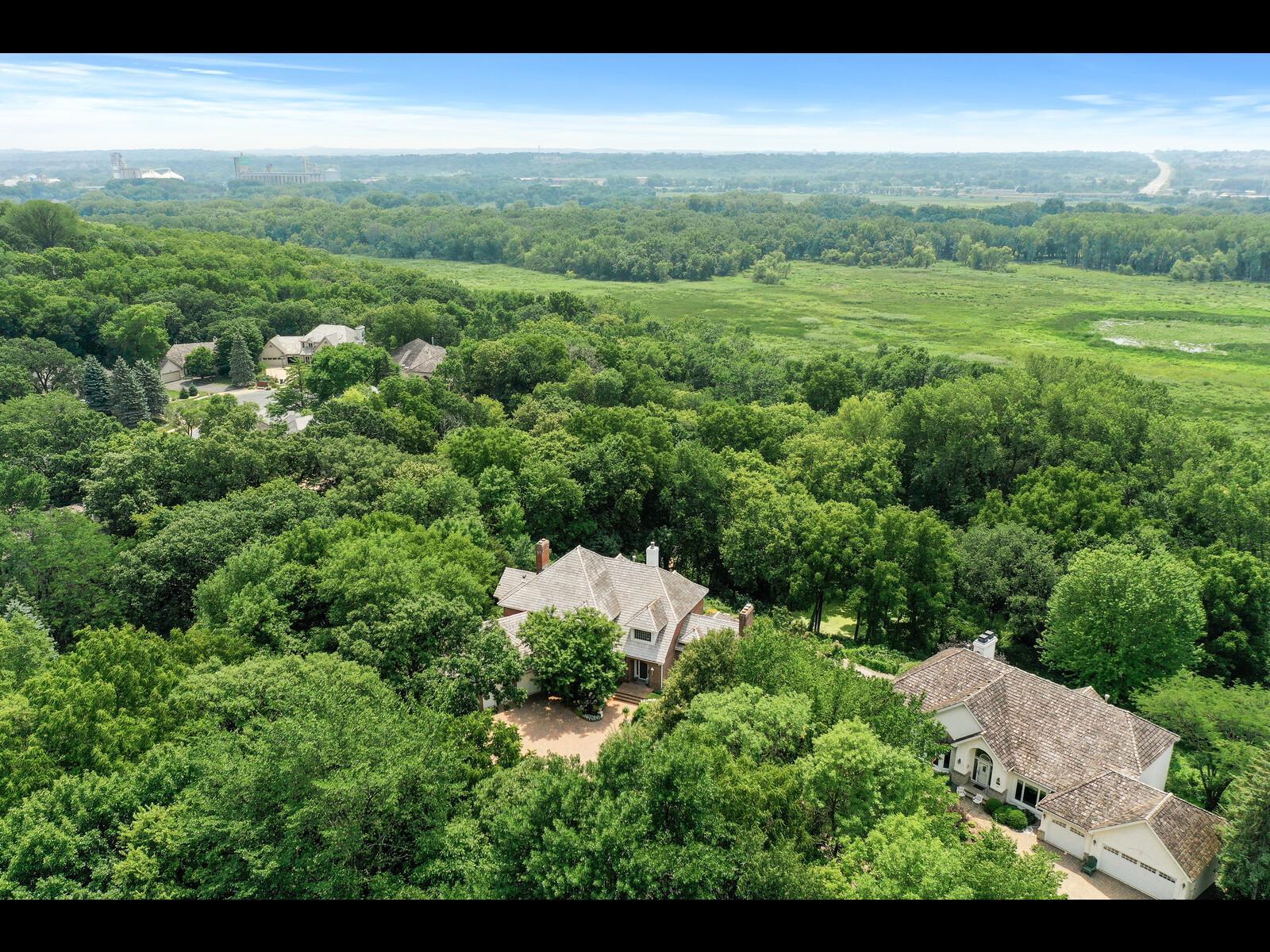 View of Residential at 7180 Kenmare Drive, Bloomington MN 55438, Bloomington (106 of 118) - Mike Wilen | Minnesota Team Real Estate