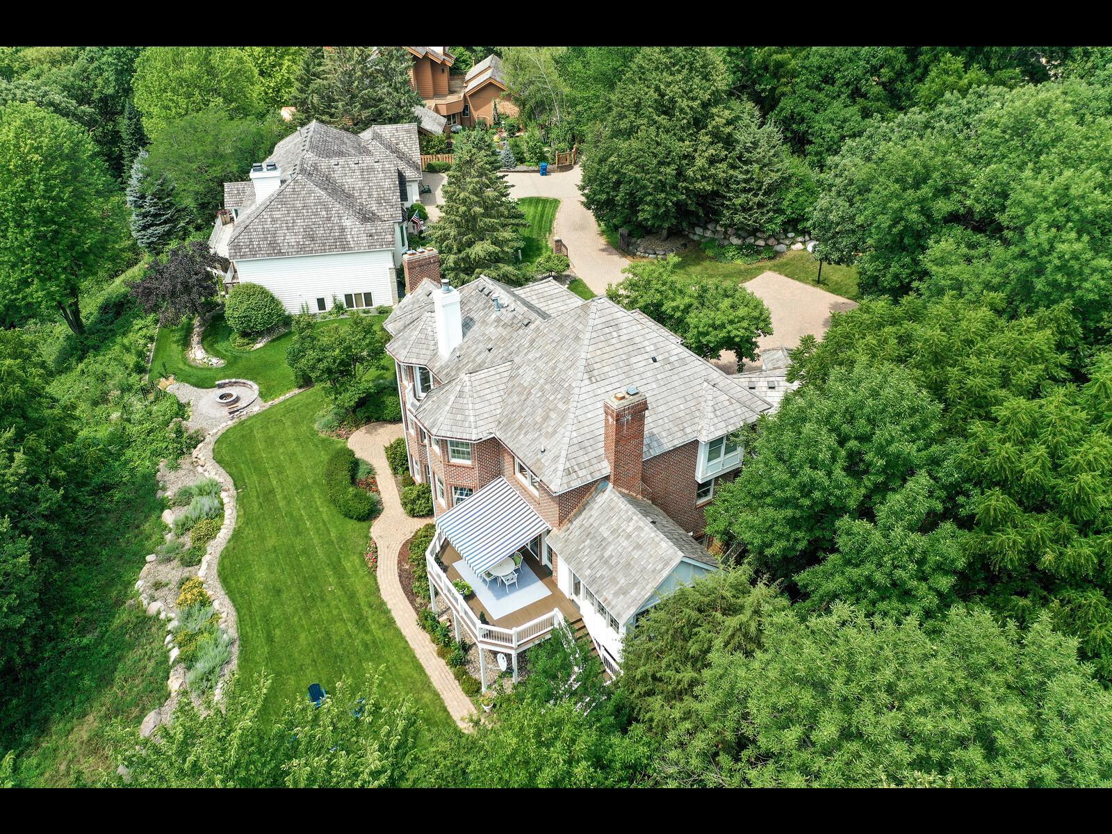 View of Residential at 7180 Kenmare Drive, Bloomington MN 55438, Bloomington (102 of 118) - Mike Wilen | Minnesota Team Real Estate