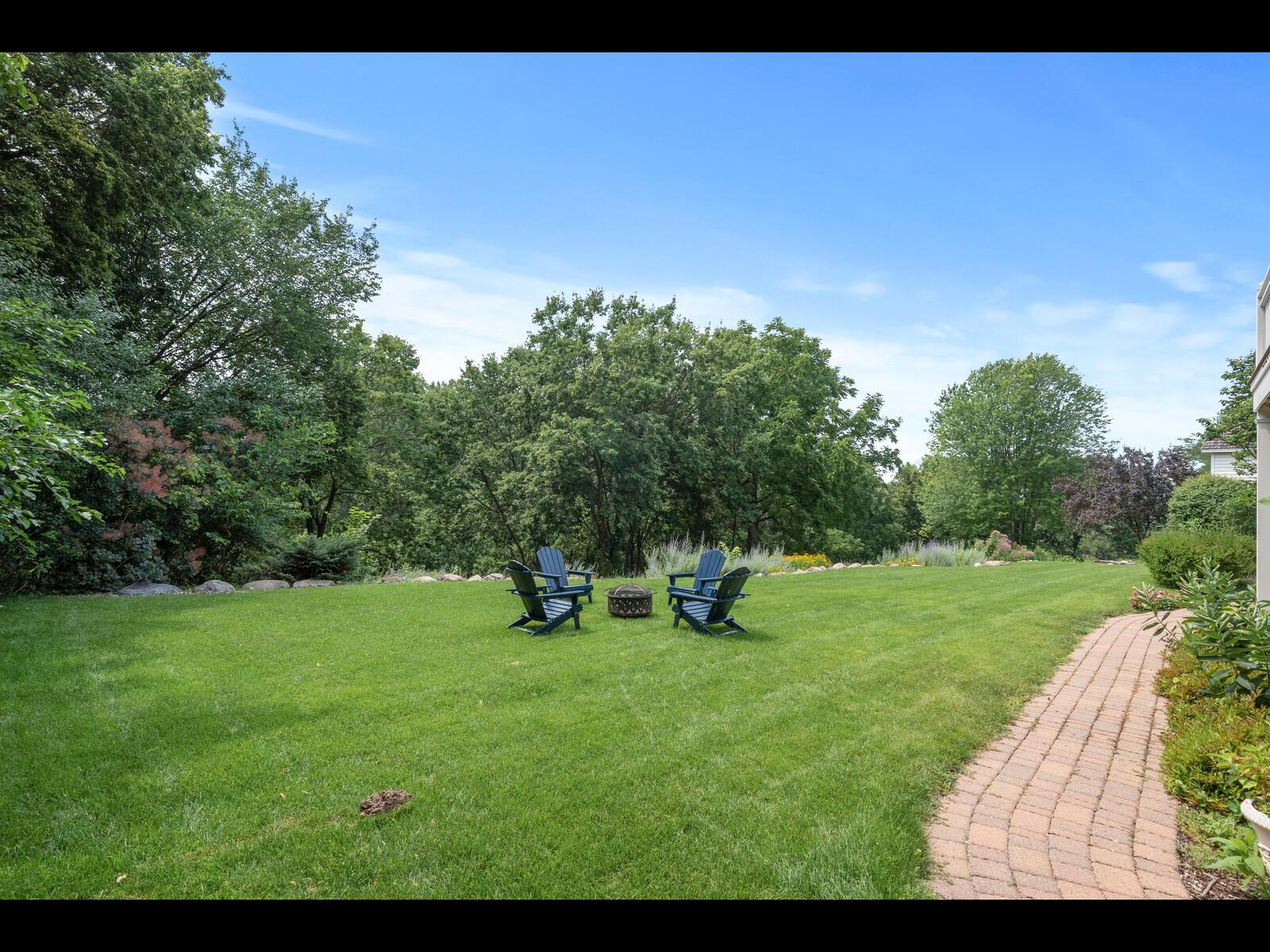 View of Residential at 7180 Kenmare Drive, Bloomington MN 55438, Bloomington (95 of 118) - Mike Wilen | Minnesota Team Real Estate