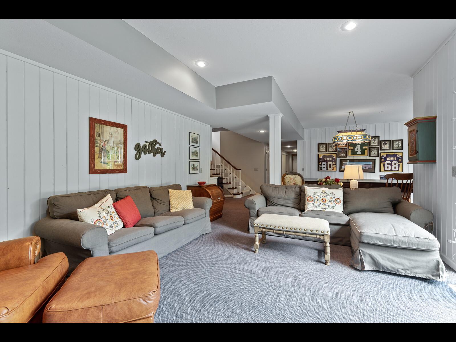 View of Residential at 7180 Kenmare Drive, Bloomington MN 55438, Bloomington (76 of 118) - Mike Wilen | Minnesota Team Real Estate