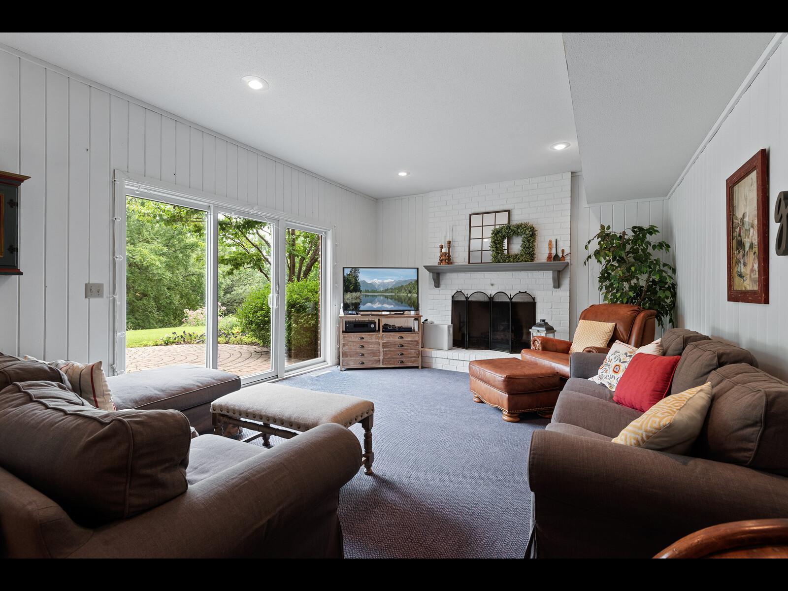 View of Residential at 7180 Kenmare Drive, Bloomington MN 55438, Bloomington (74 of 118) - Mike Wilen | Minnesota Team Real Estate