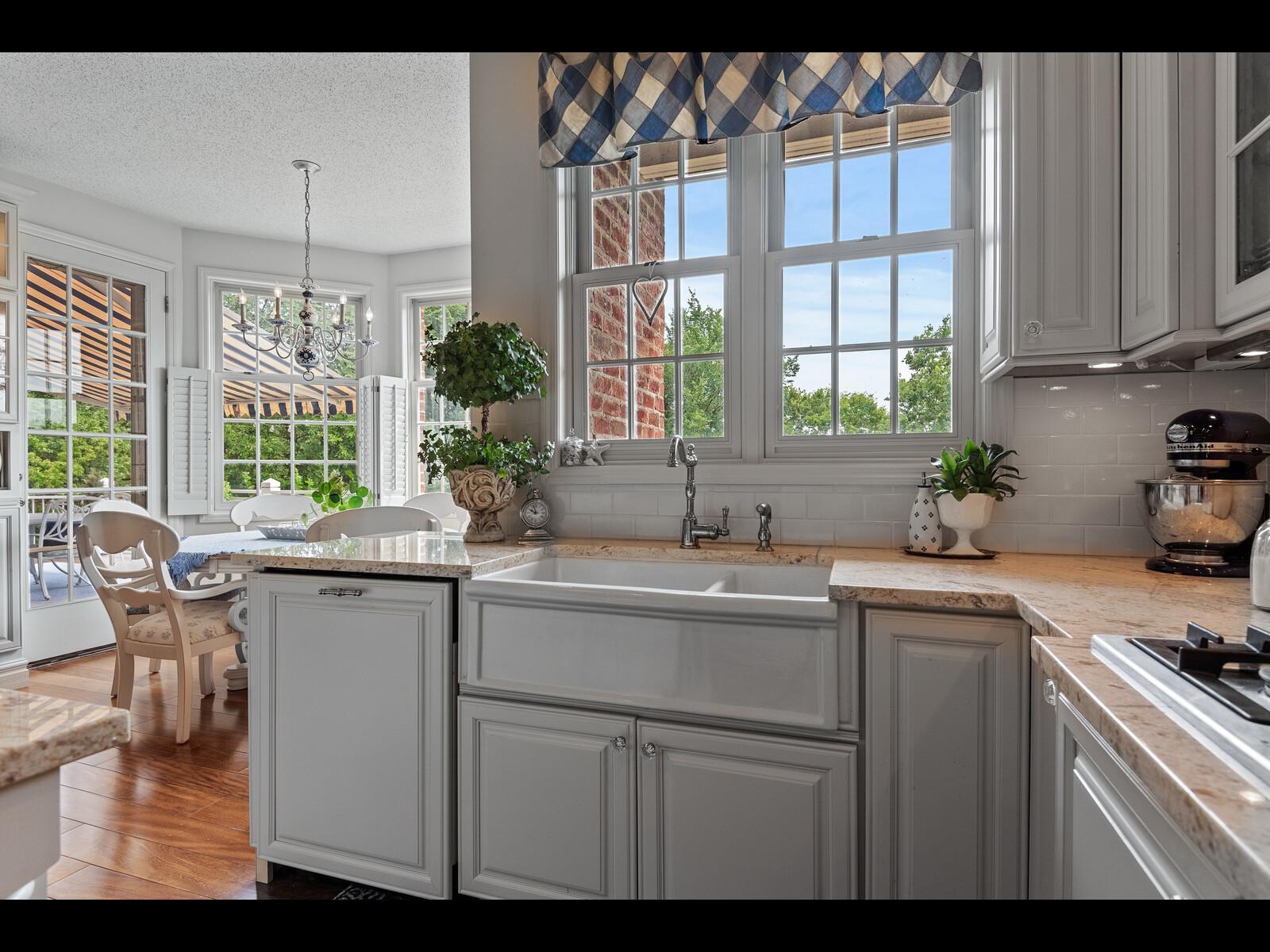 View of Residential at 7180 Kenmare Drive, Bloomington MN 55438, Bloomington (34 of 118) - Mike Wilen | Minnesota Team Real Estate