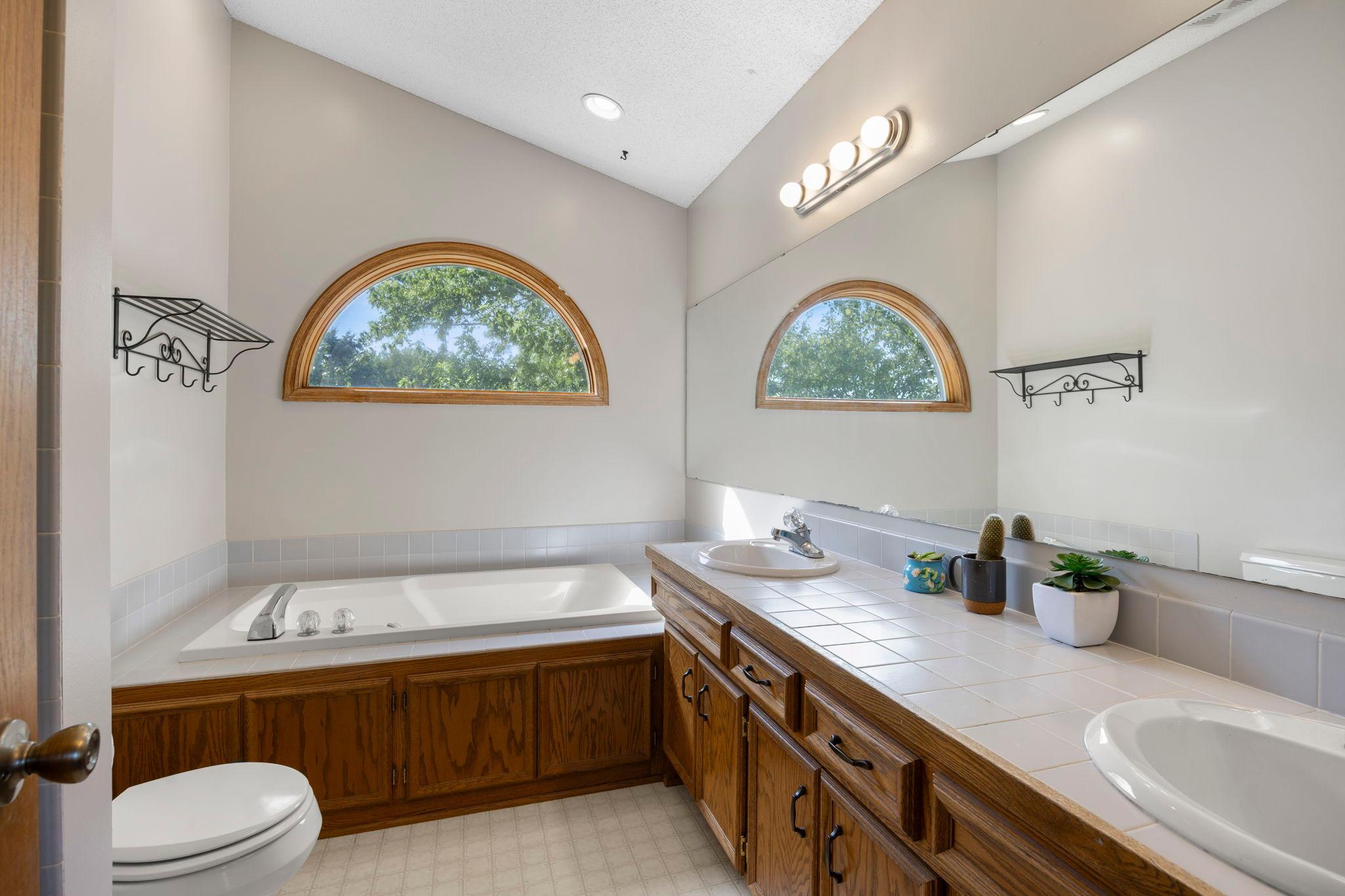 View of Residential at 13635 Gardenia Path, Apple Valley MN 55124, Apple Valley (15 of 33) - Mike Wilen | Minnesota Team Real Estate