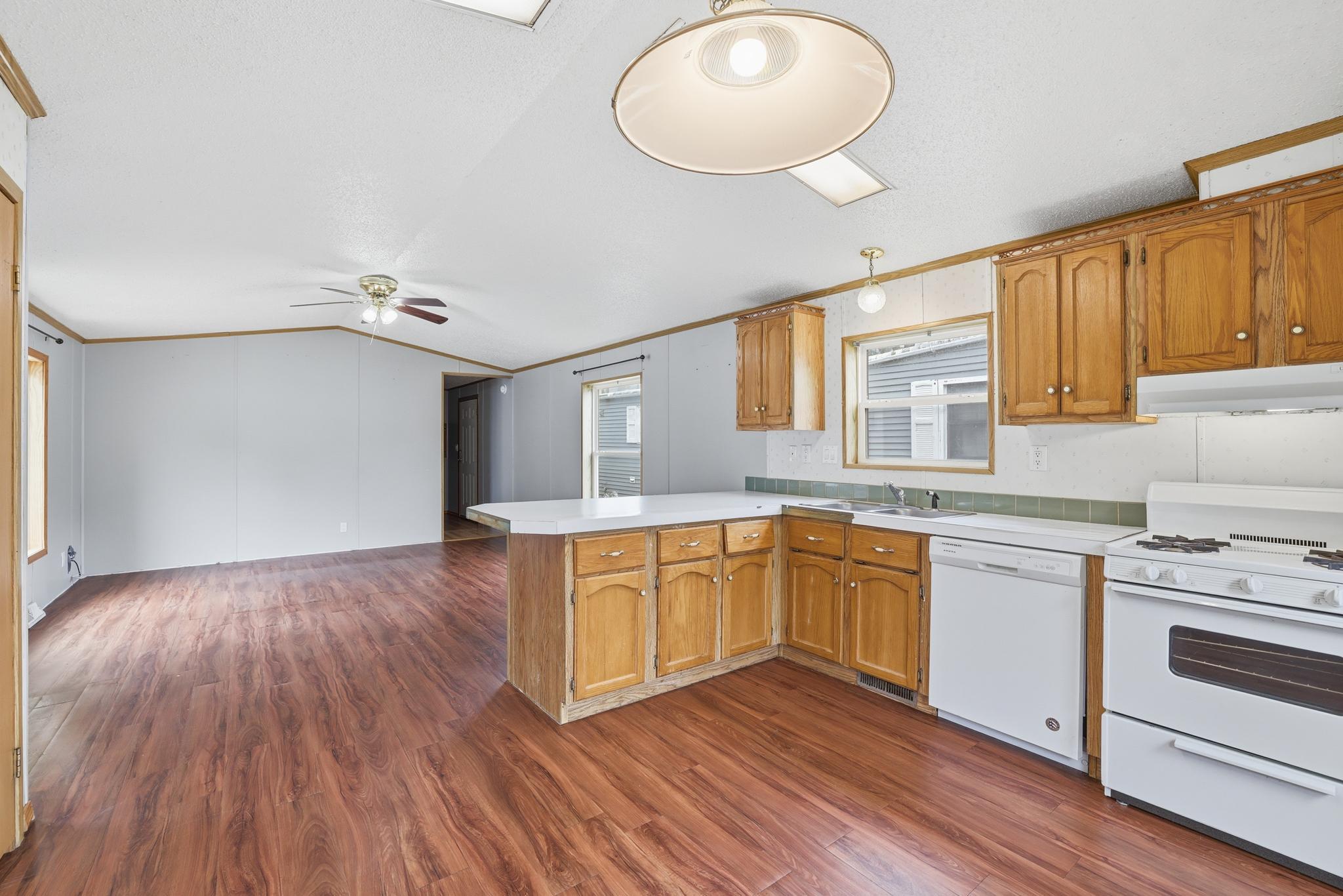 View of Residential at 1403 Concord Street #33, South Saint Paul MN 55075, South Saint Paul (6 of 18) - Mike Wilen | Minnesota Team Real Estate